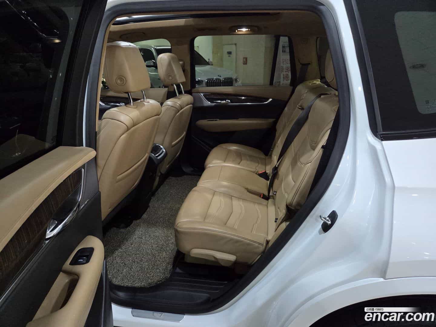 XT6 Cadillac 2020.11-INNER-007