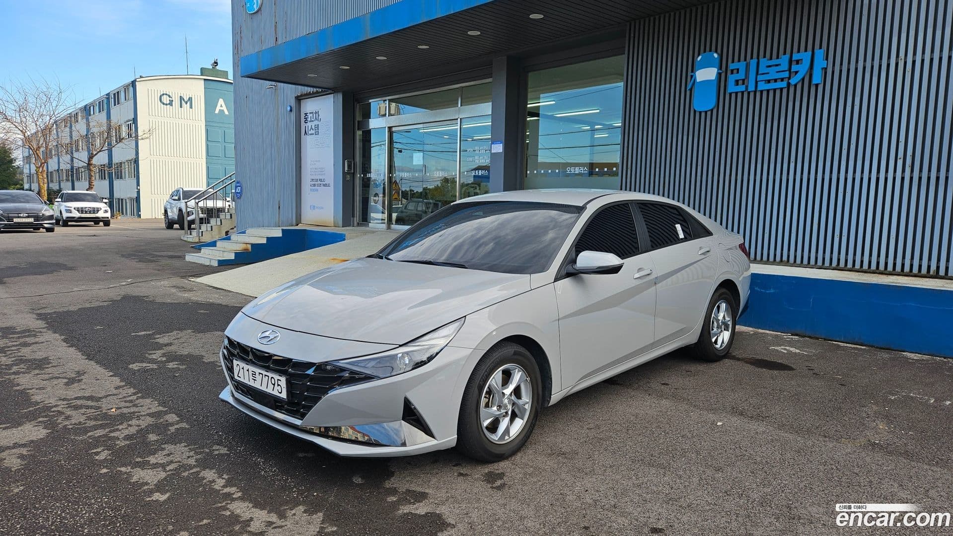 Main__Slider__Photo:AVANTE Hyundai 2021.10-0