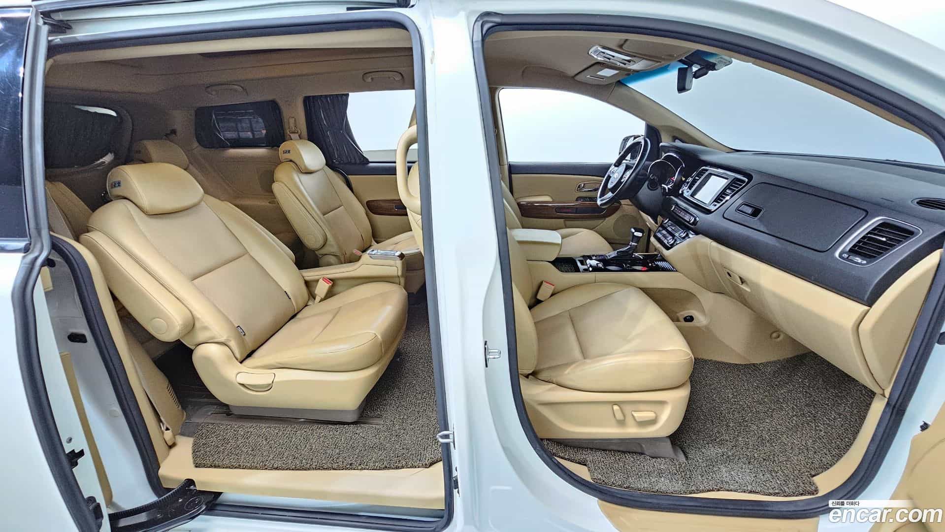 Canival Kia 2016.8-OPTION-016