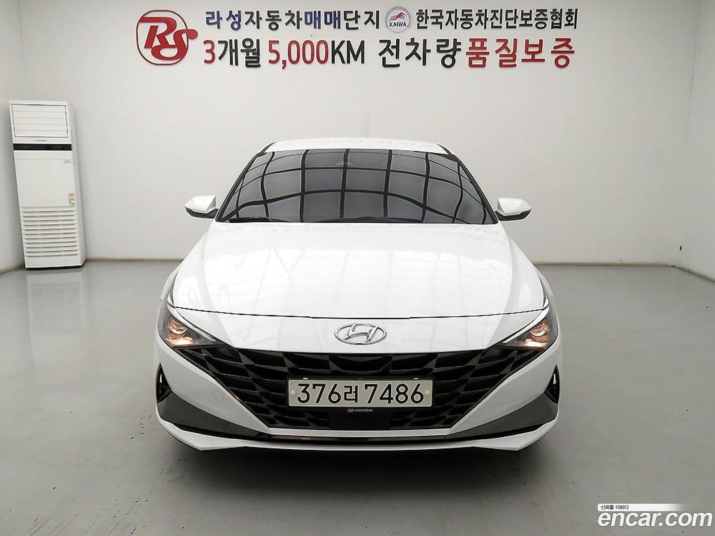 Main__Slider__Photo:AVANTE Hyundai 2021.6-0