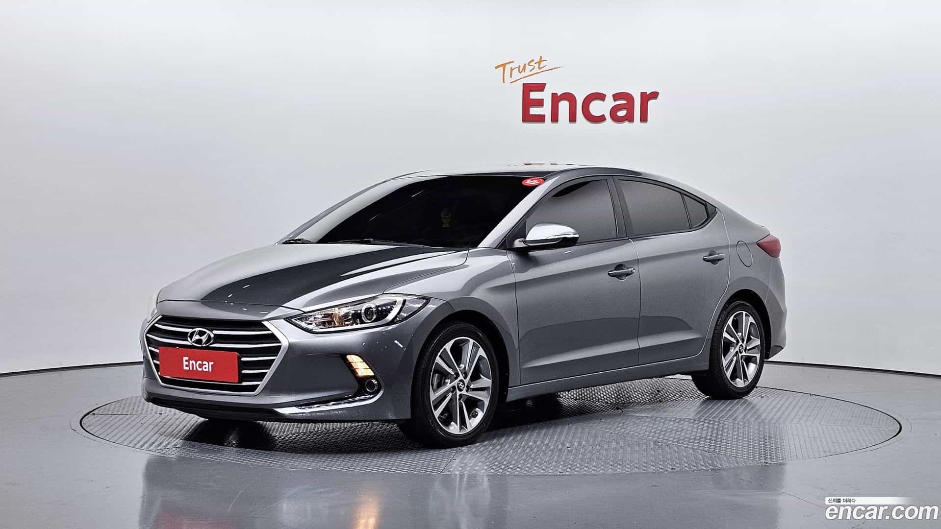 AVANTE Hyundai 2017.7-OUTER-001