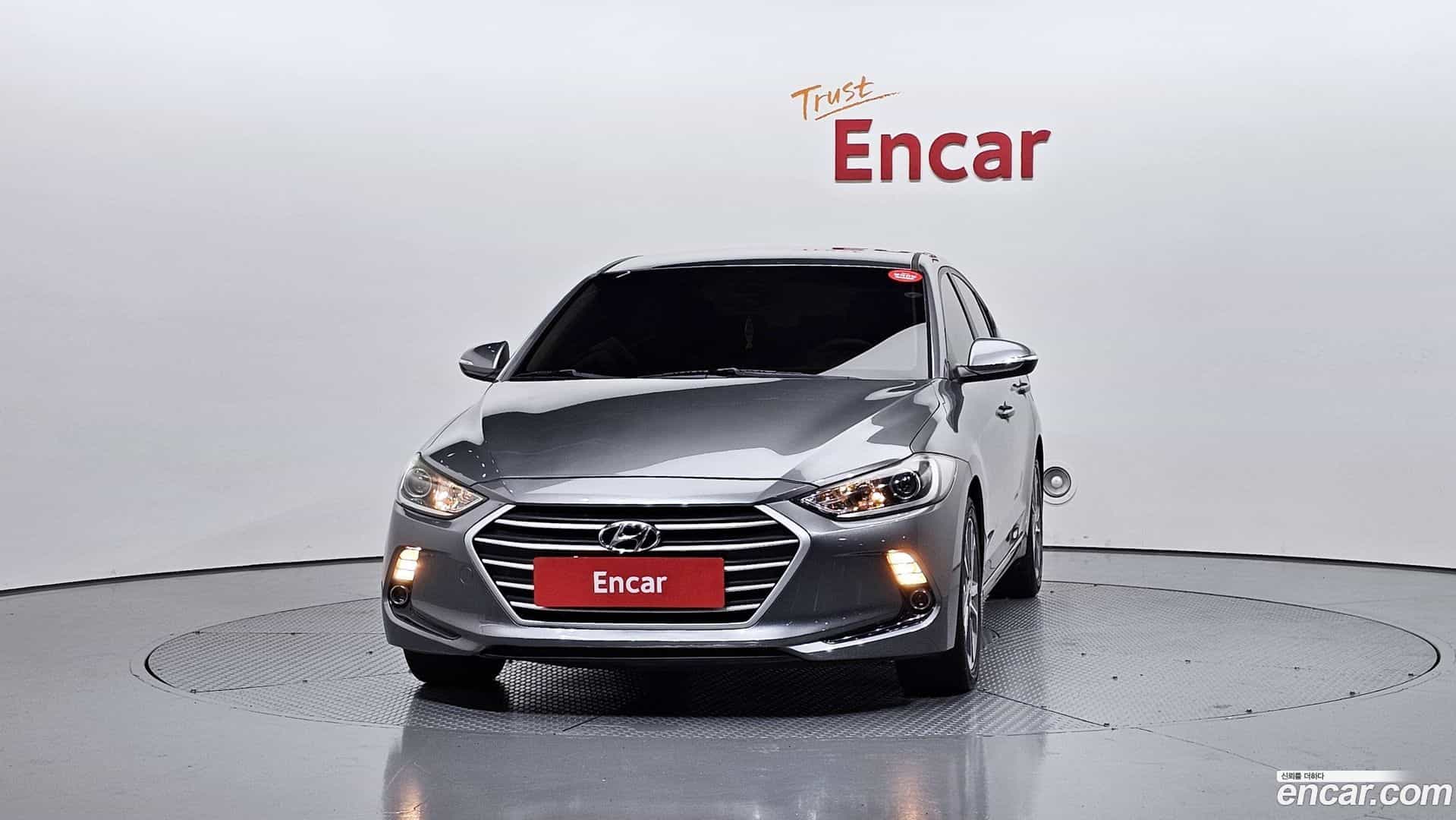 AVANTE Hyundai 2017.7-OUTER-003