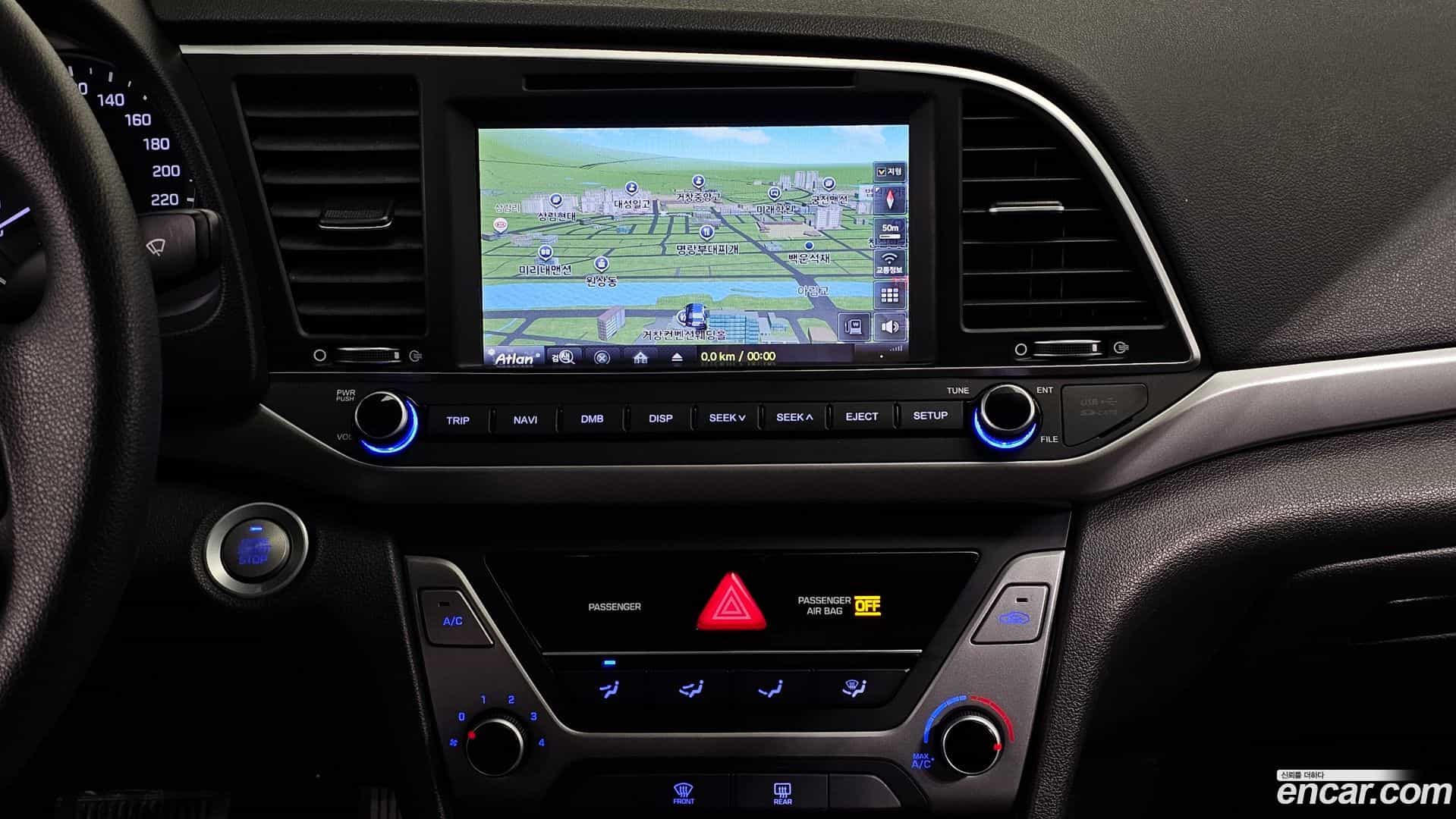 AVANTE Hyundai 2017.7-OPTION-018