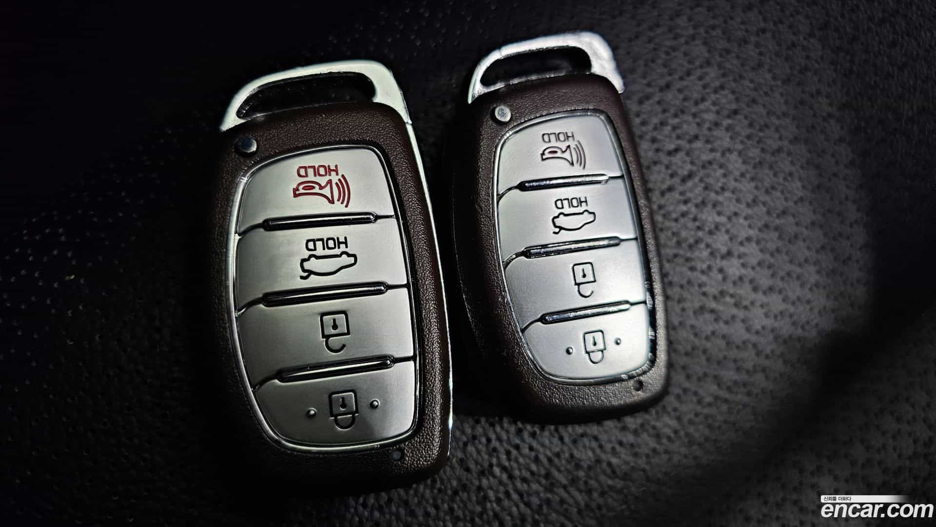 AVANTE Hyundai 2017.7-OPTION-023