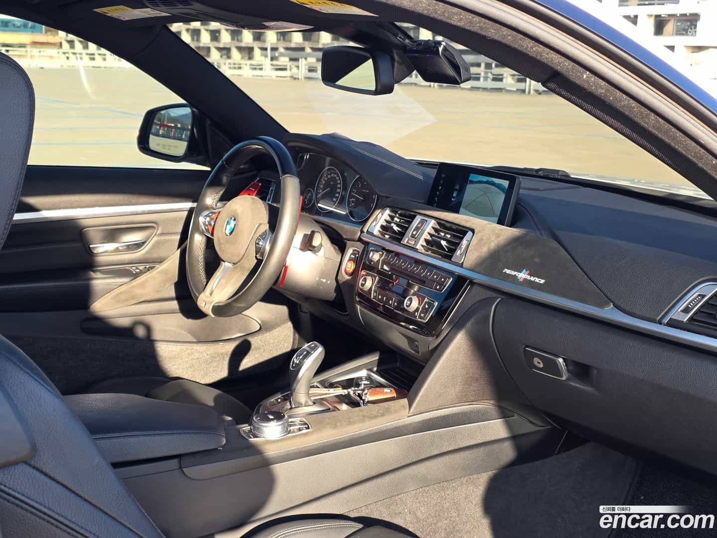 4-Series BMW 2018.4-INNER-007