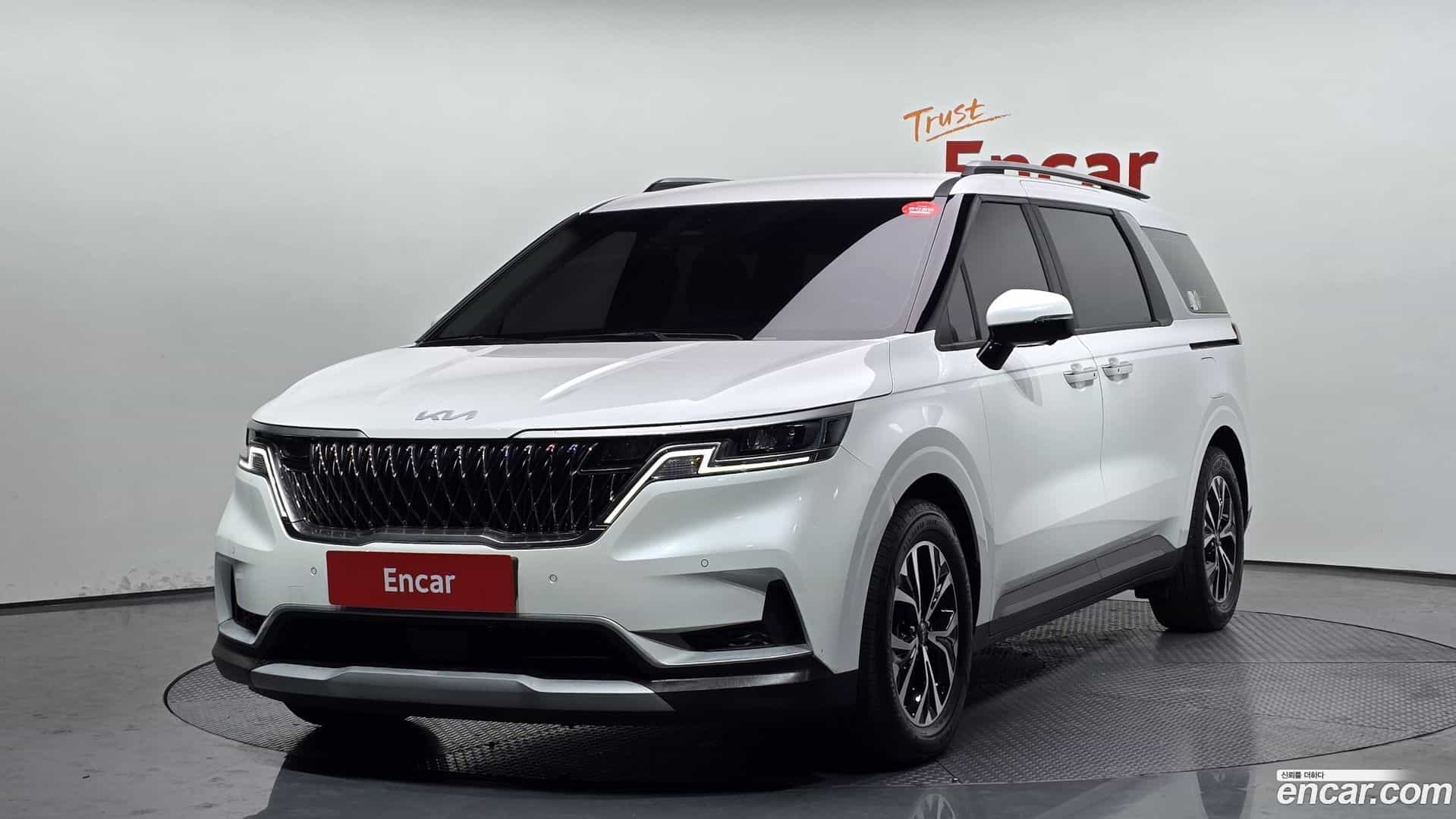 Canival Kia 2023.5-OUTER-001