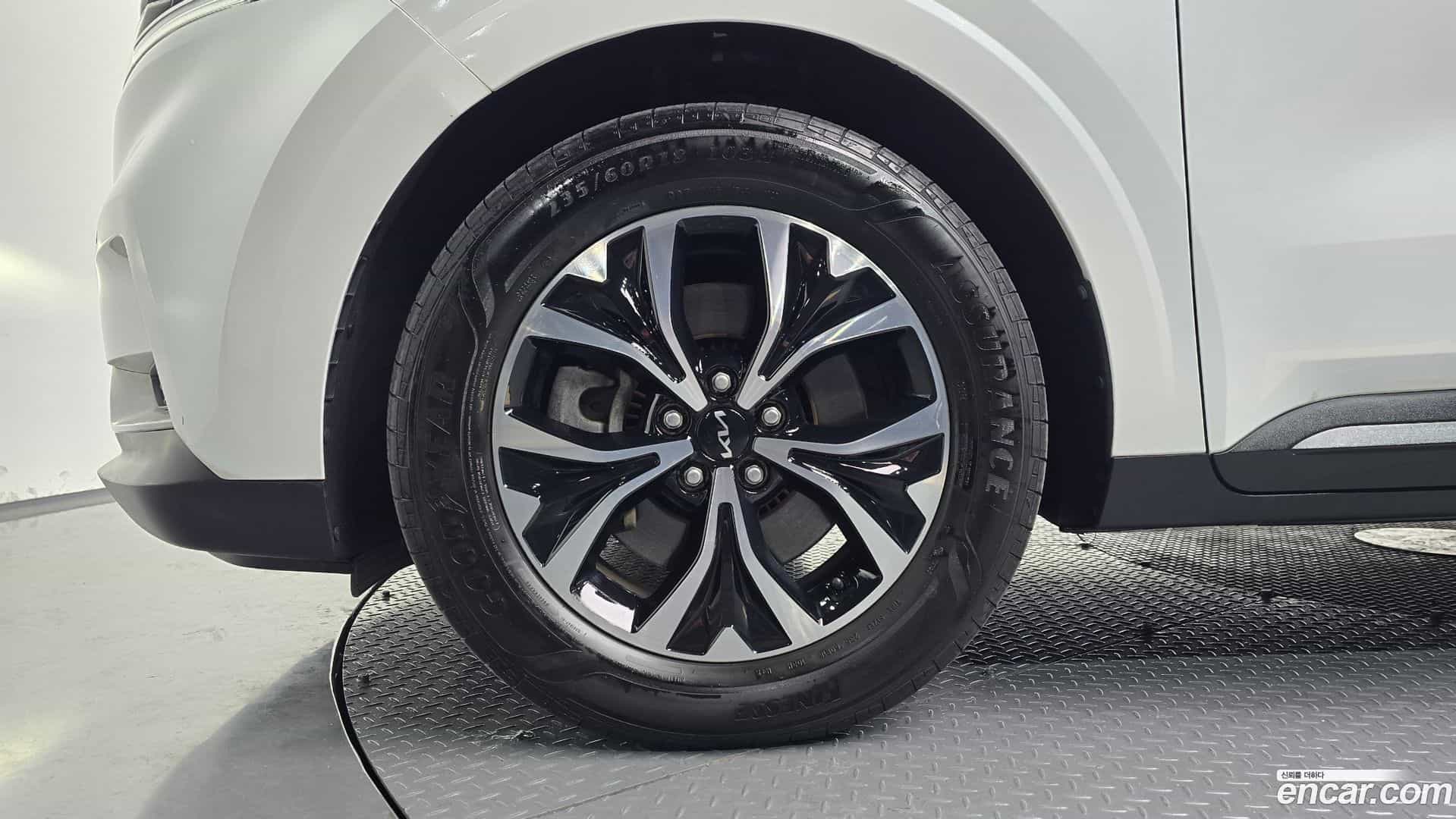 Canival Kia 2023.5-OUTER-005