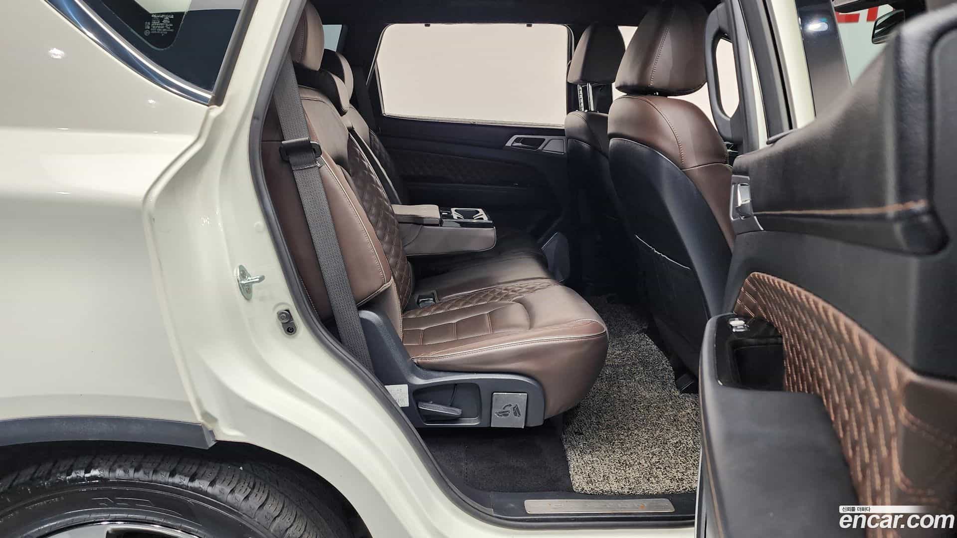 Rexton KG Mobility 2022.3-OPTION-016
