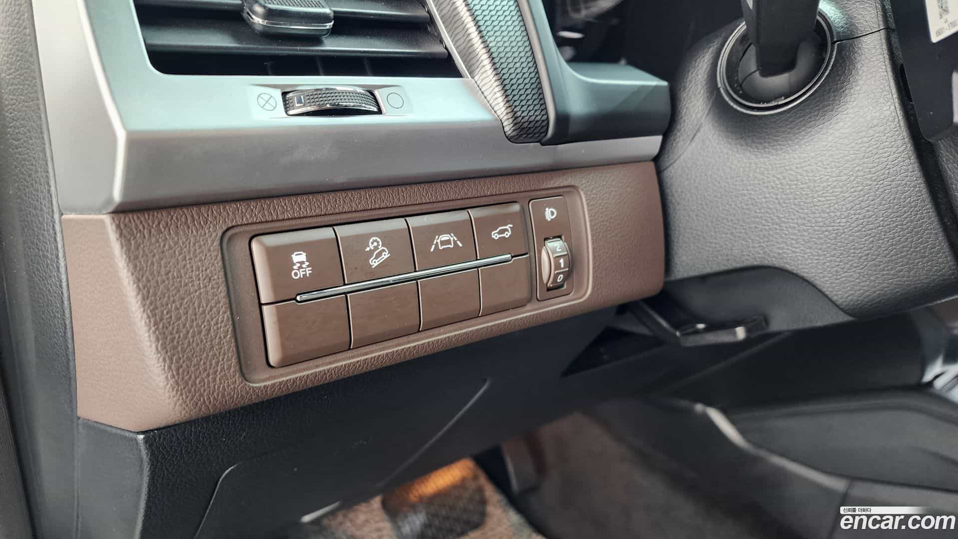 Rexton KG Mobility 2022.3-OPTION-018