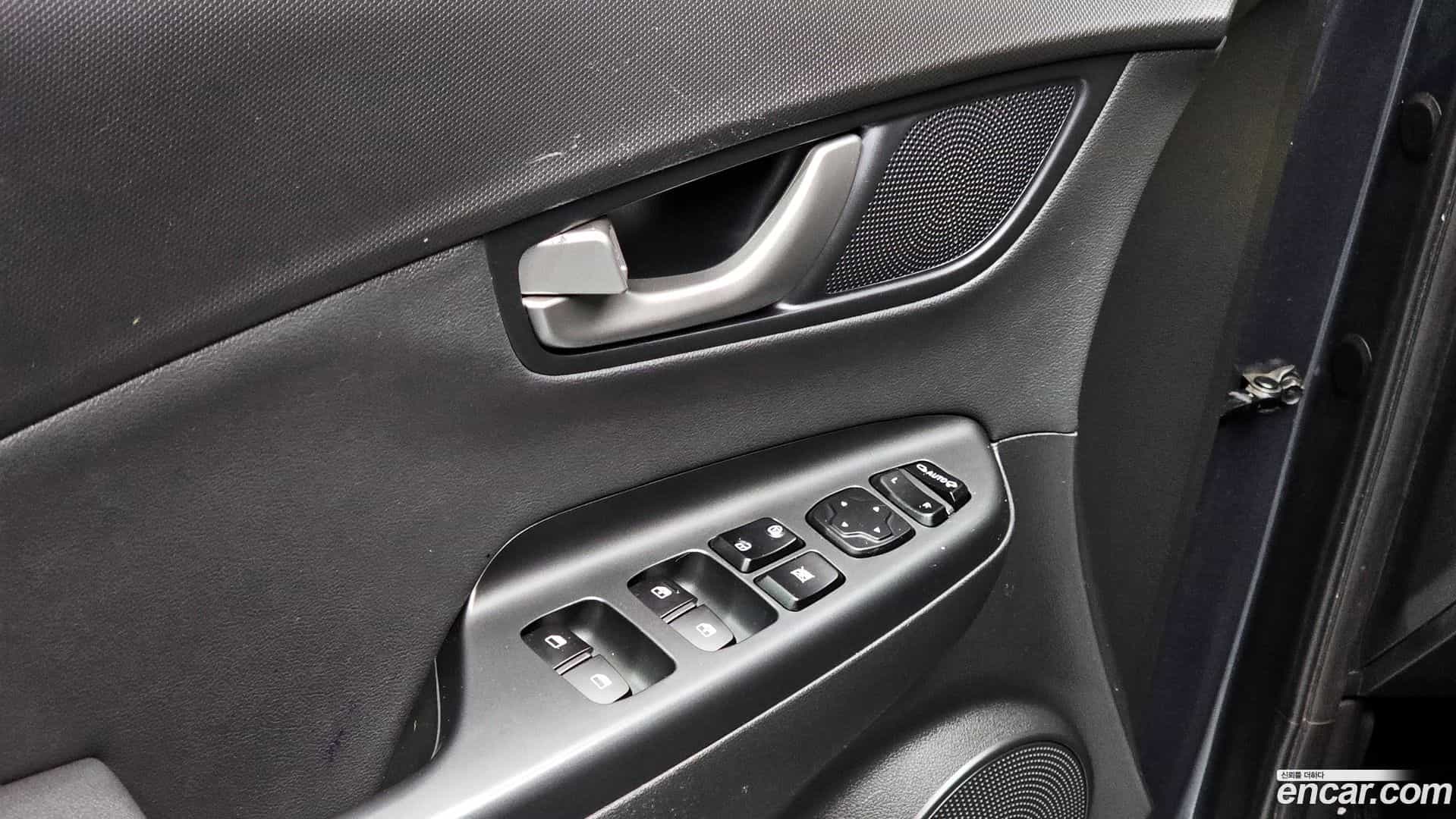 Kona Hyundai 2018.1-OPTION-023
