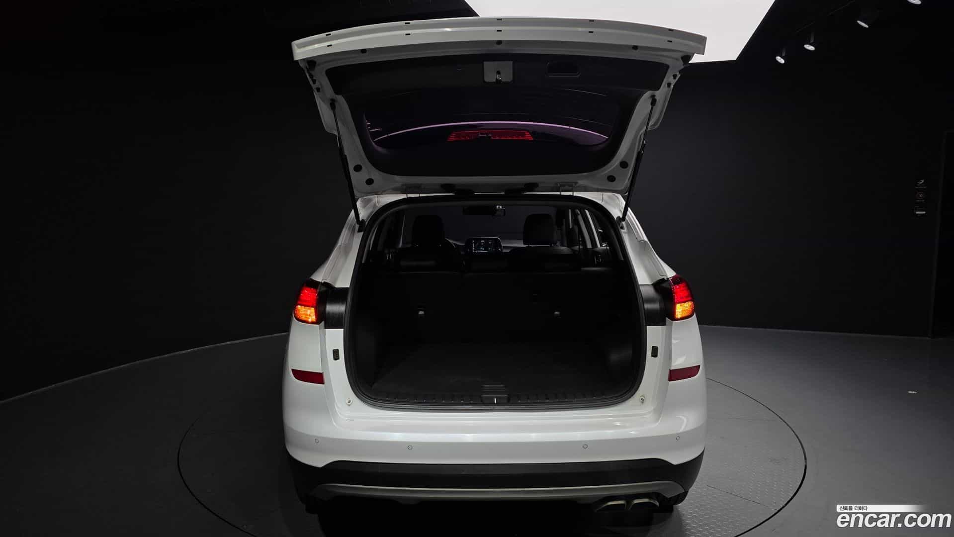 Tucson Hyundai 2019.9-OPTION-024