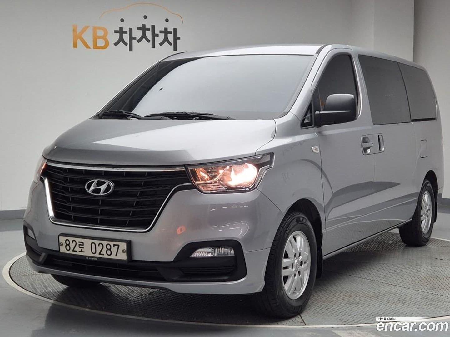 Main__Slider__Photo:Starex Hyundai 2021.0-0