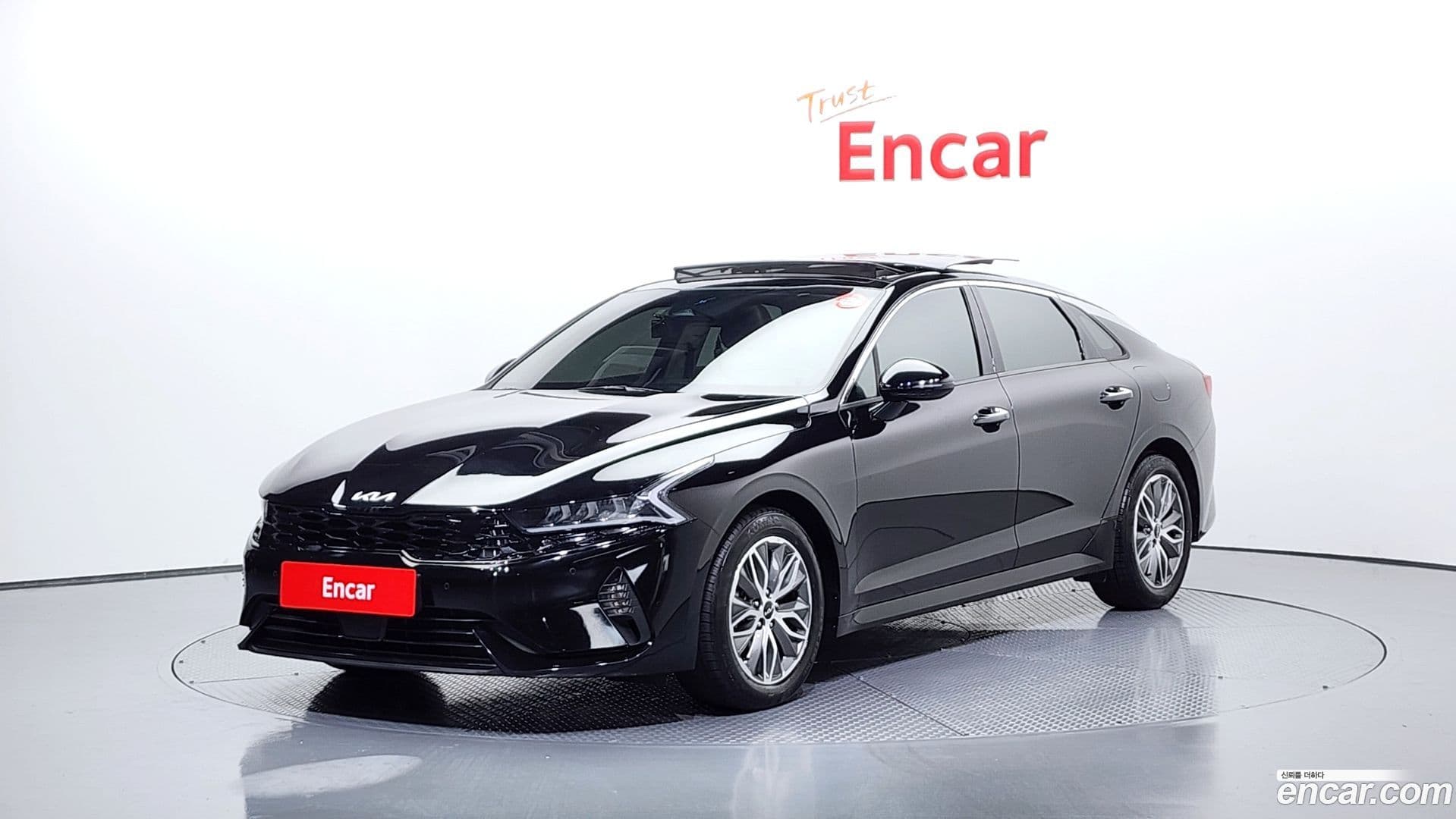 Main__Slider__Photo:K5 Kia 2022.1-0