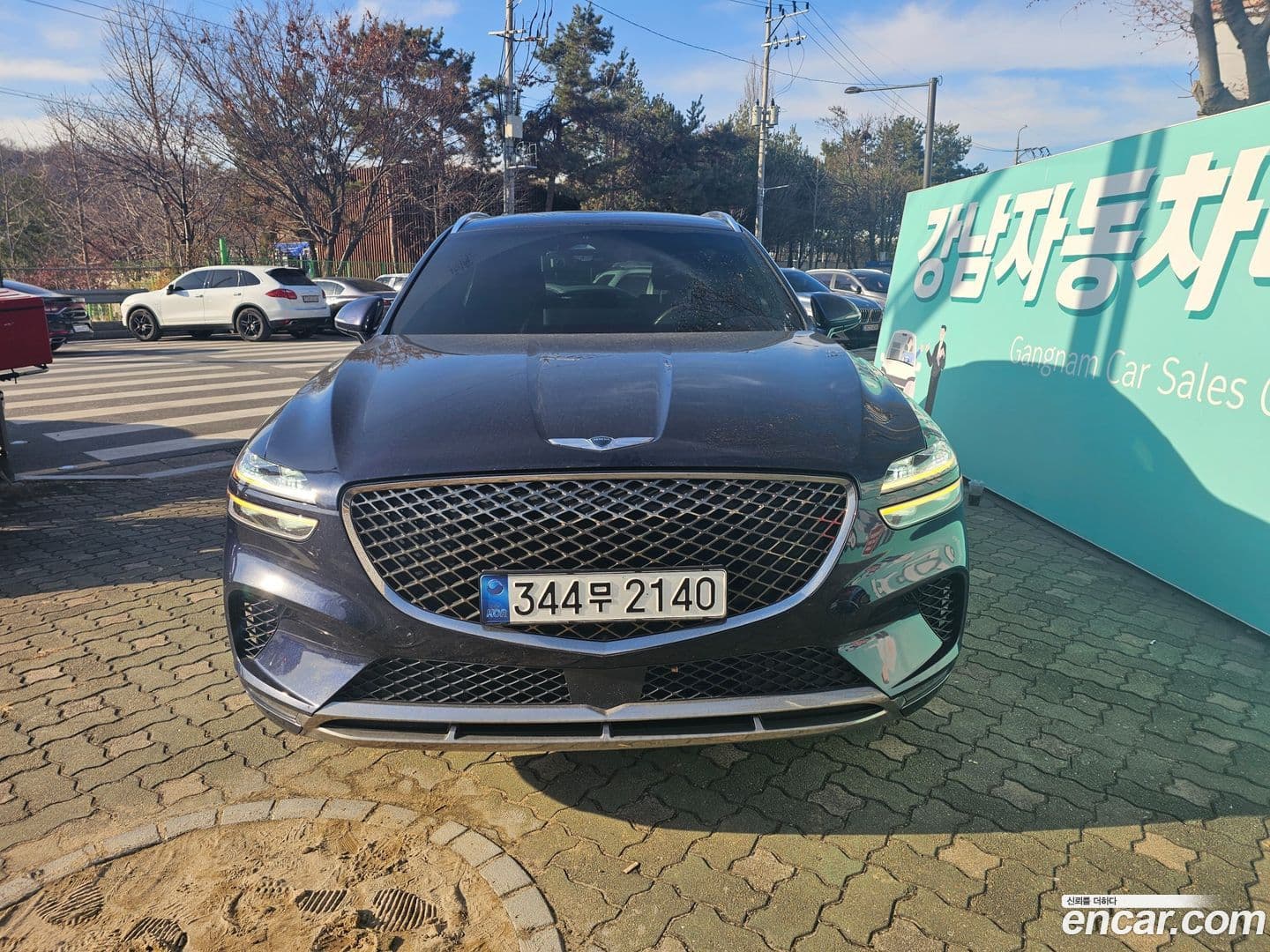 Main__Slider__Photo:GV70 Genesis 2021.11-0