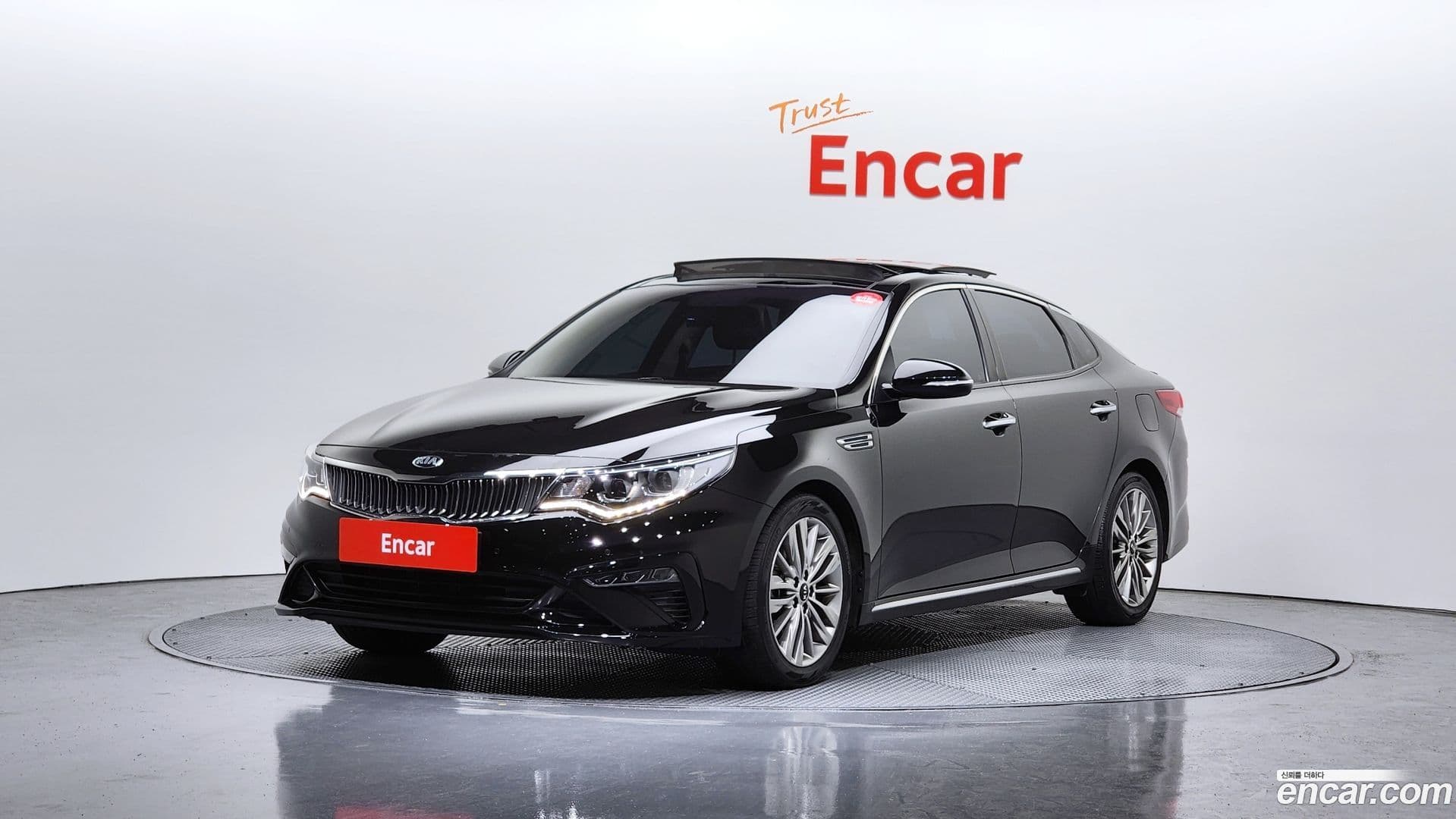 Main__Slider__Photo:K5 Kia 2018.4-0