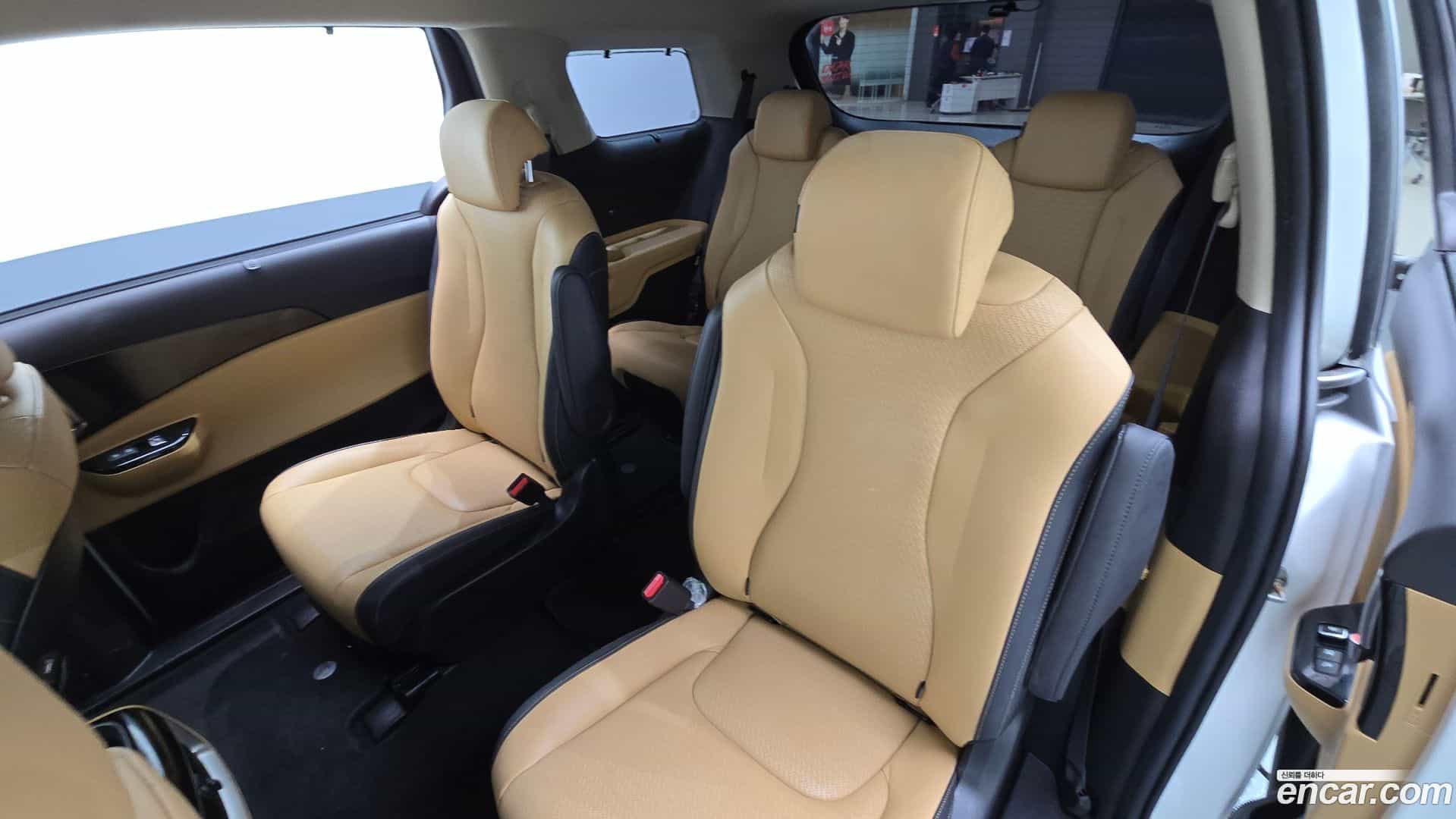 Canival Kia 2020.9-OPTION-016