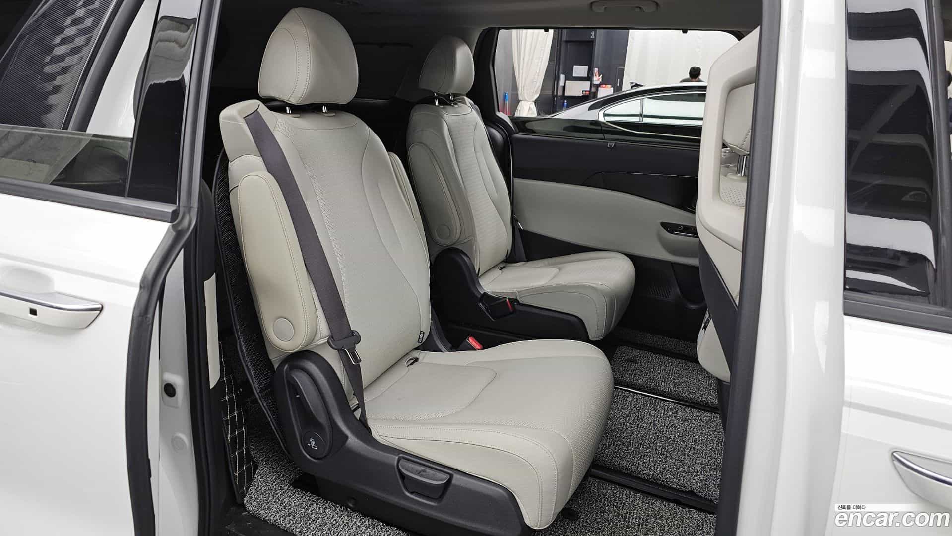 Canival Kia 2022.7-OPTION-016
