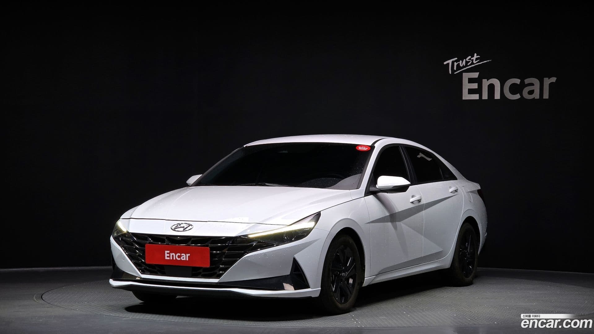 Main__Slider__Photo:AVANTE Hyundai 2022.5-0