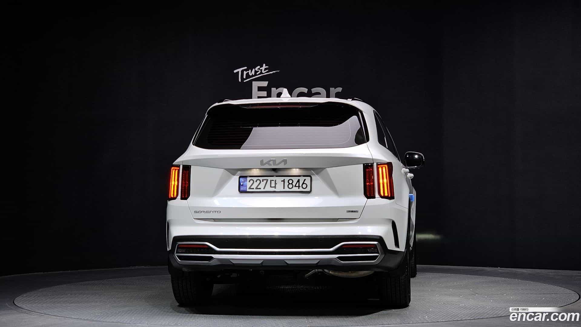 Sorento Kia 2023.1-OUTER-004
