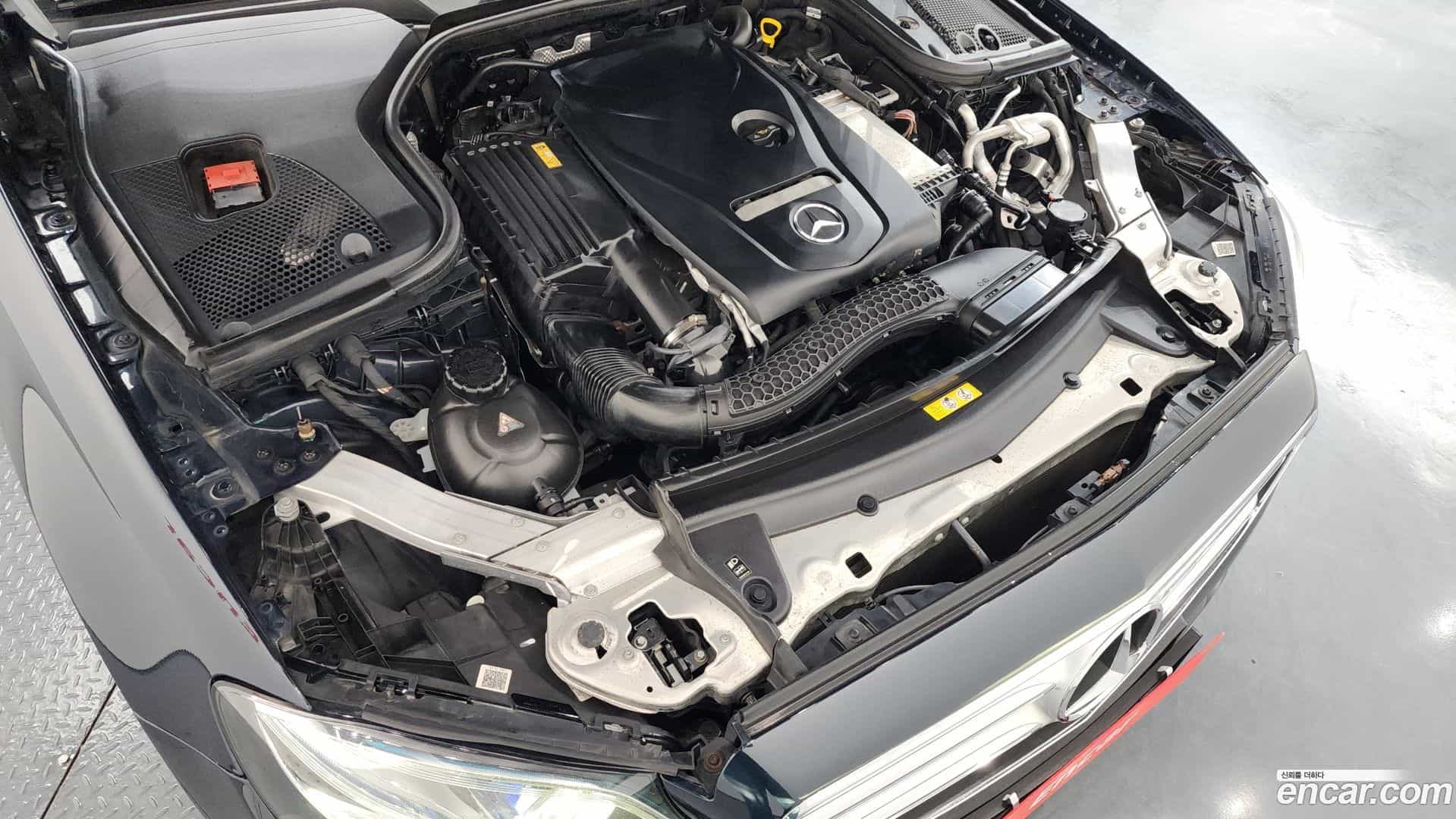E-Class Mercedes-Benz 2016.9-INNER-006
