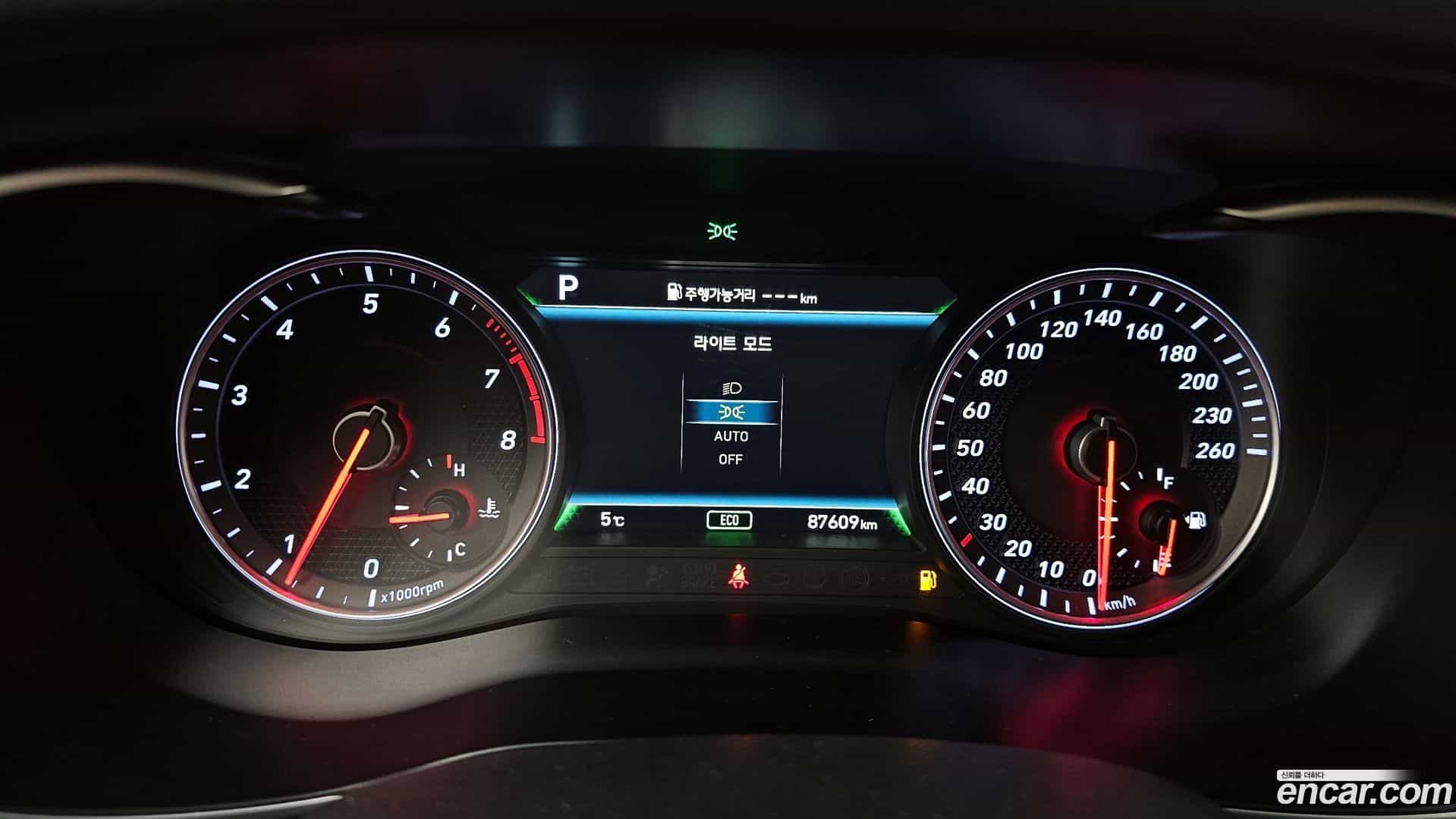 G70 Genesis 2019.5-INNER-008