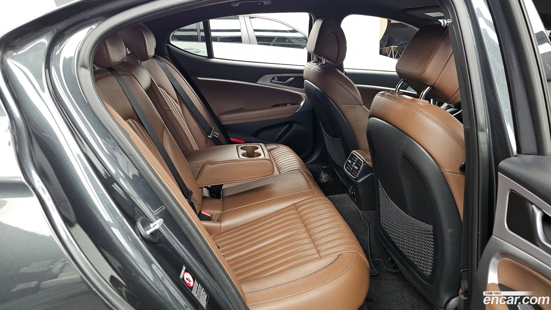 Main__Slider__Photo:G70 Genesis 2019.5-11