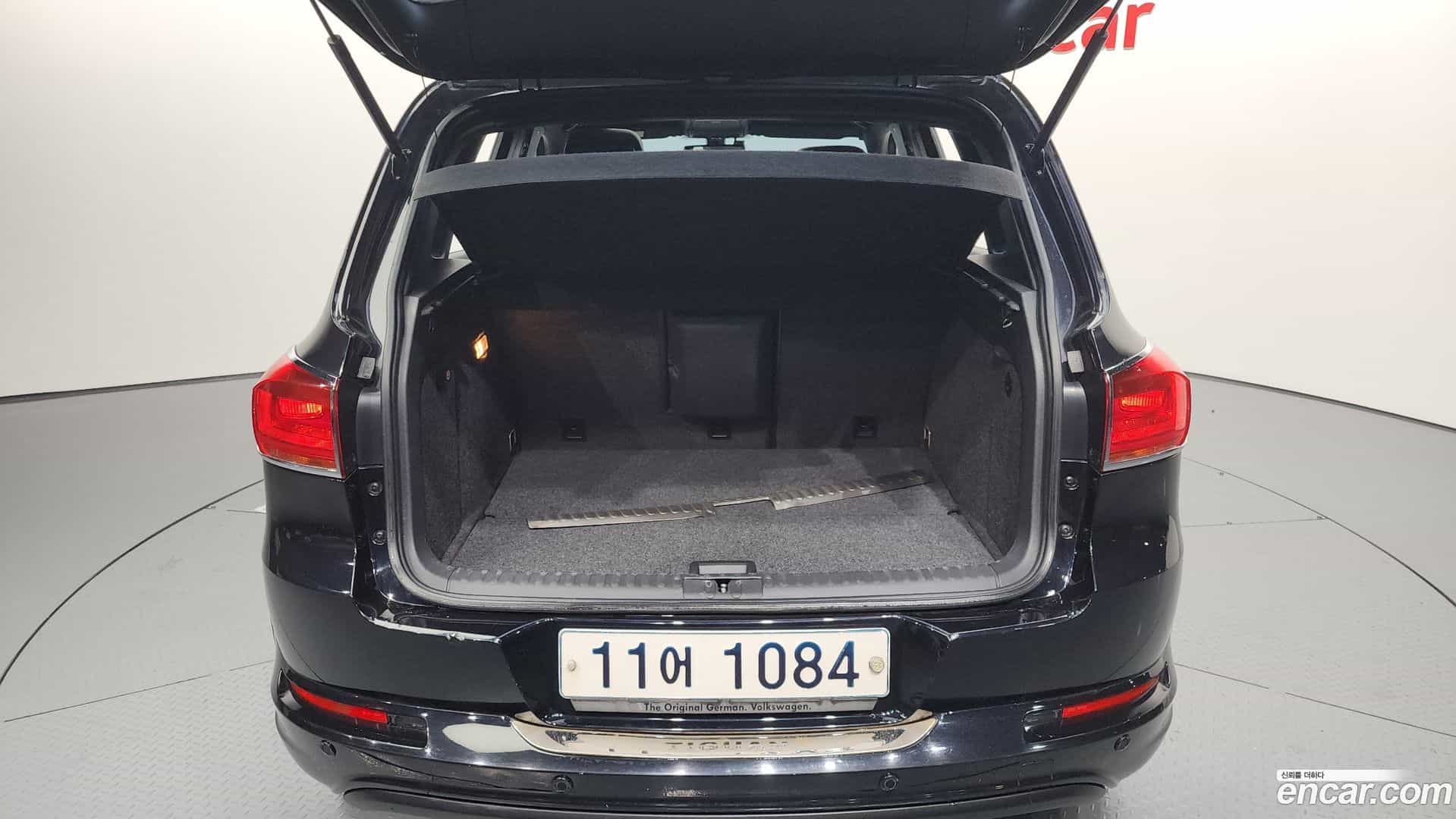 Tiguan Volkswagen 2015.7-OPTION-024