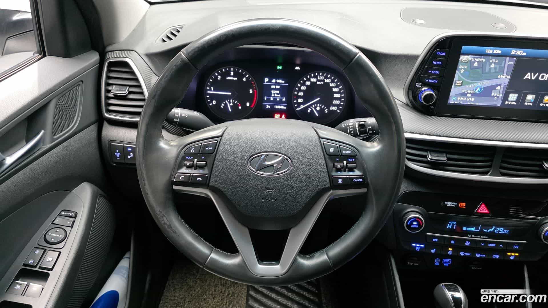 Tucson Hyundai 2018.10-OPTION-017