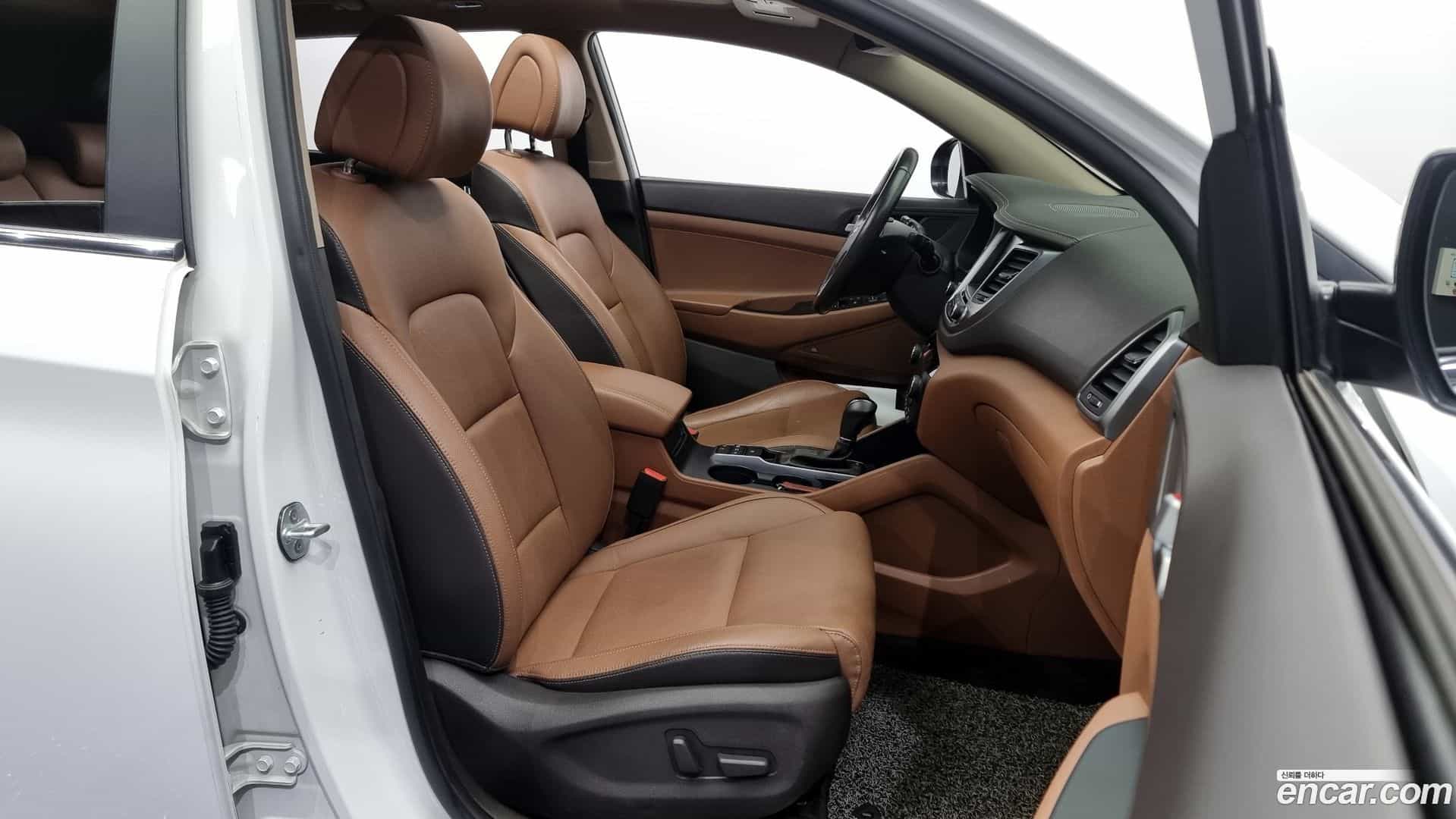 Tucson Hyundai 2018.1-OPTION-015