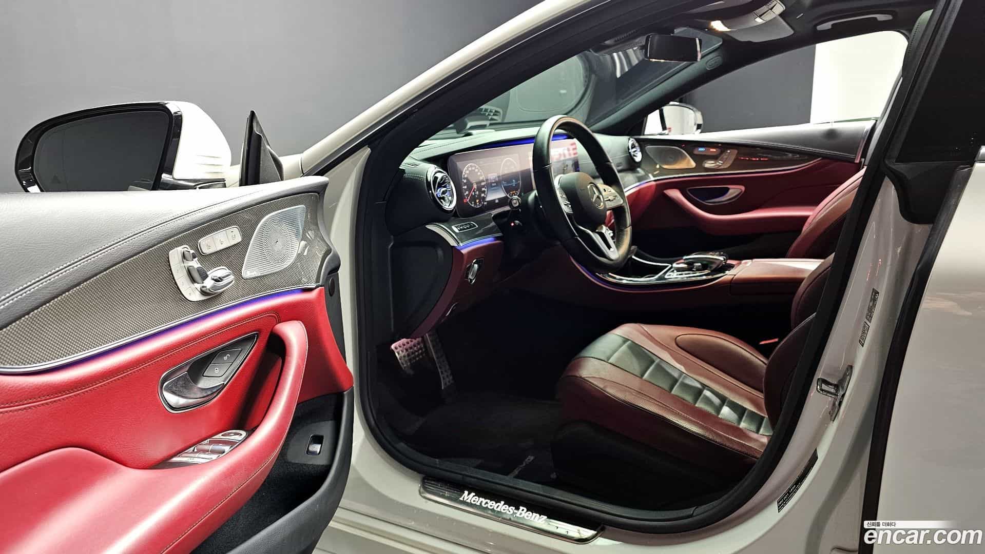 CLS-Class Mercedes-Benz 2018.11-OPTION-016