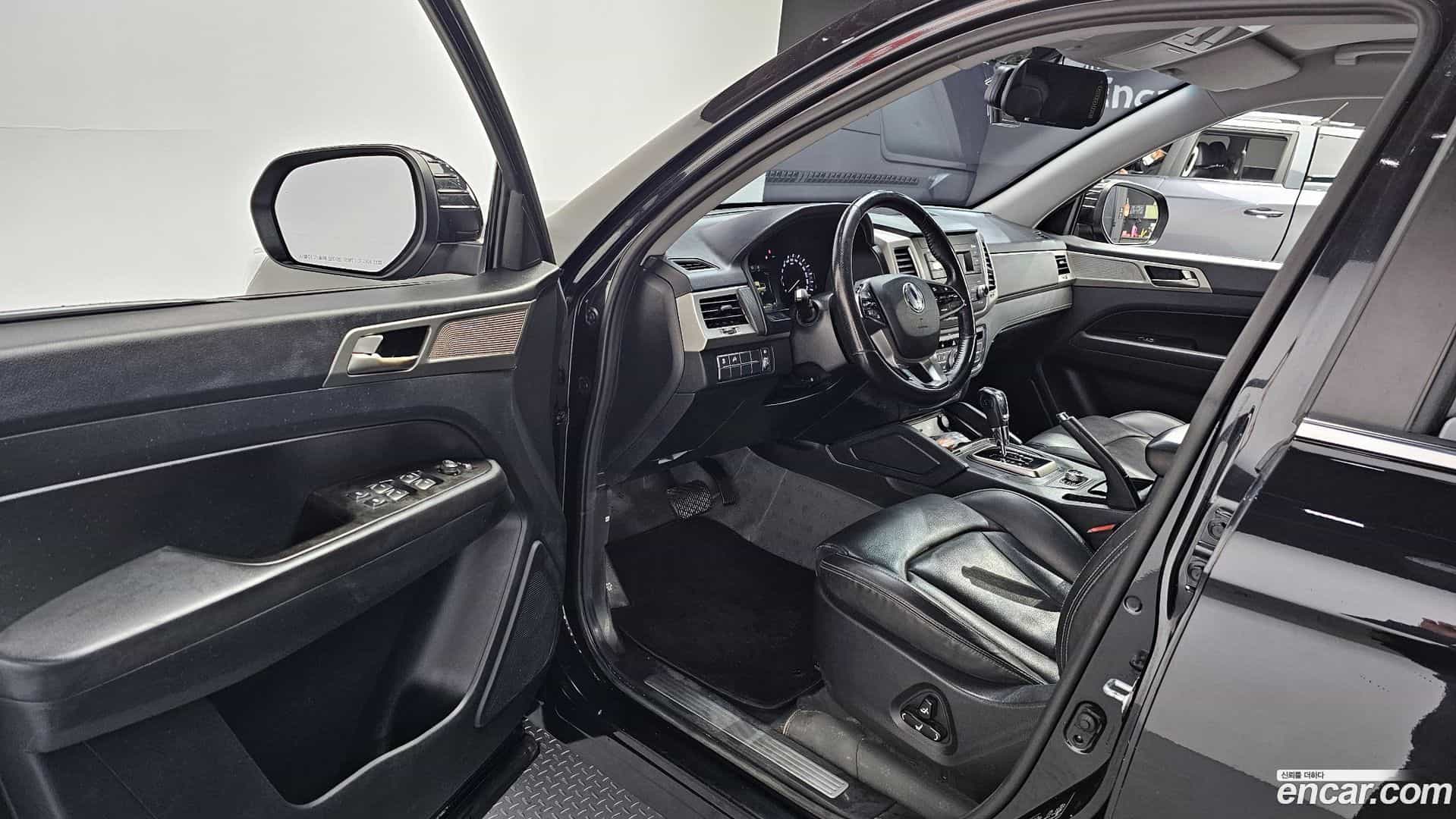 Rexton KG Mobility 2018.4-OPTION-015