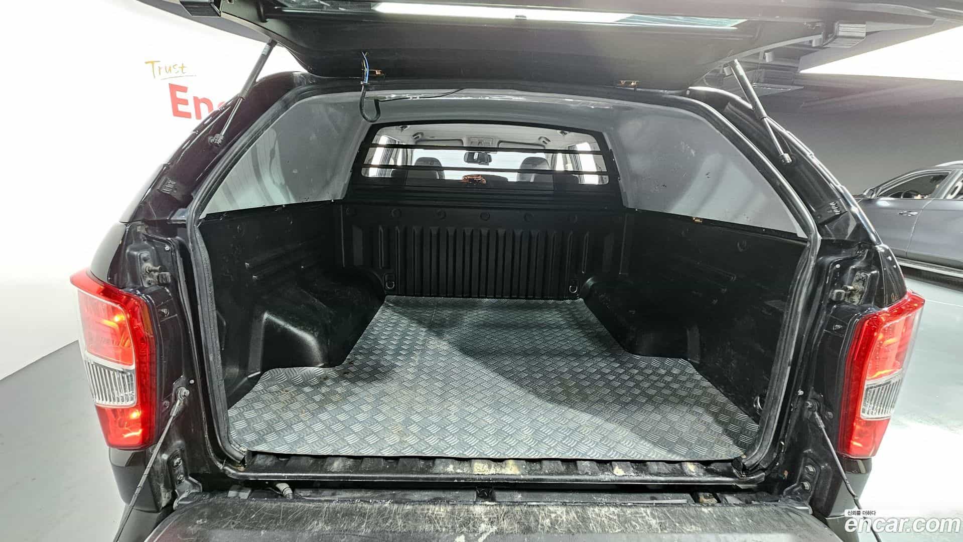 Rexton KG Mobility 2018.4-OPTION-017