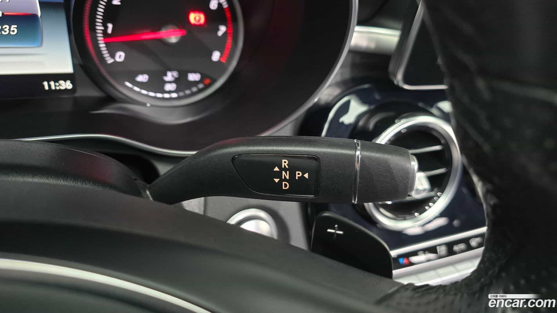 C-Class Mercedes-Benz 2016.3-INNER-009