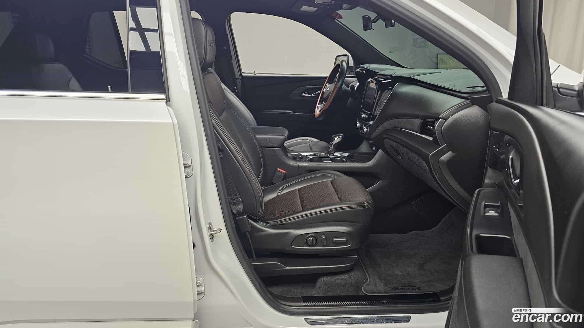 Traverse Chevrolet 2022.7-OPTION-015