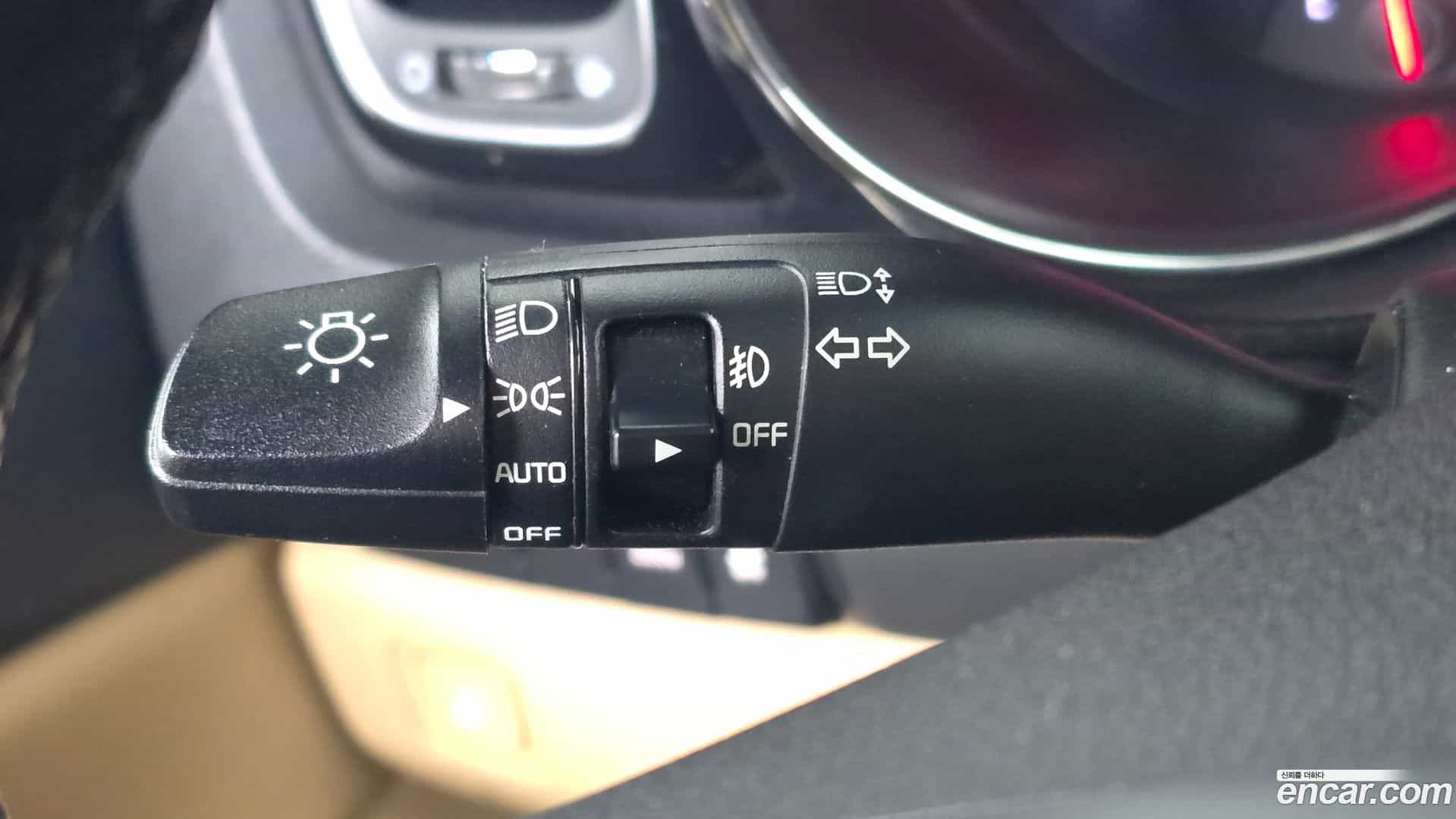 Canival Kia 2015.8-OPTION-021