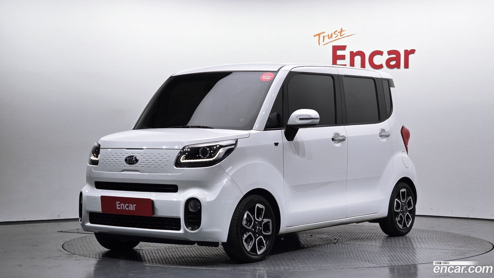 Main__Slider__Photo:RAY Kia 2021.3-0