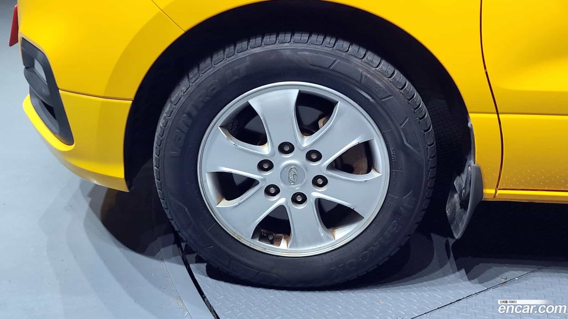 Starex Hyundai 2019.0-OUTER-005