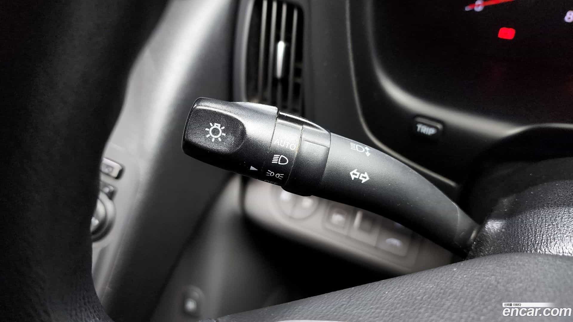 Starex Hyundai 2019.0-OPTION-023