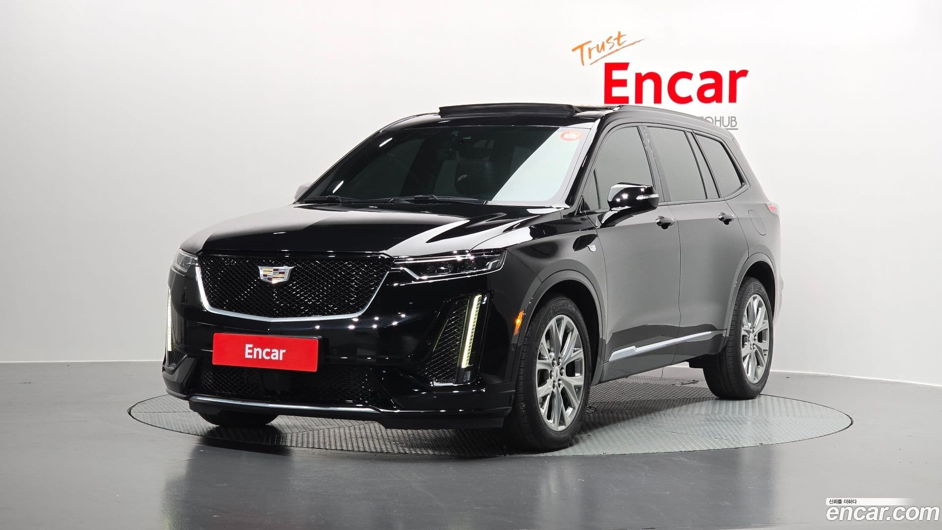 Main__Slider__Photo:XT6 Cadillac 2020.5-0