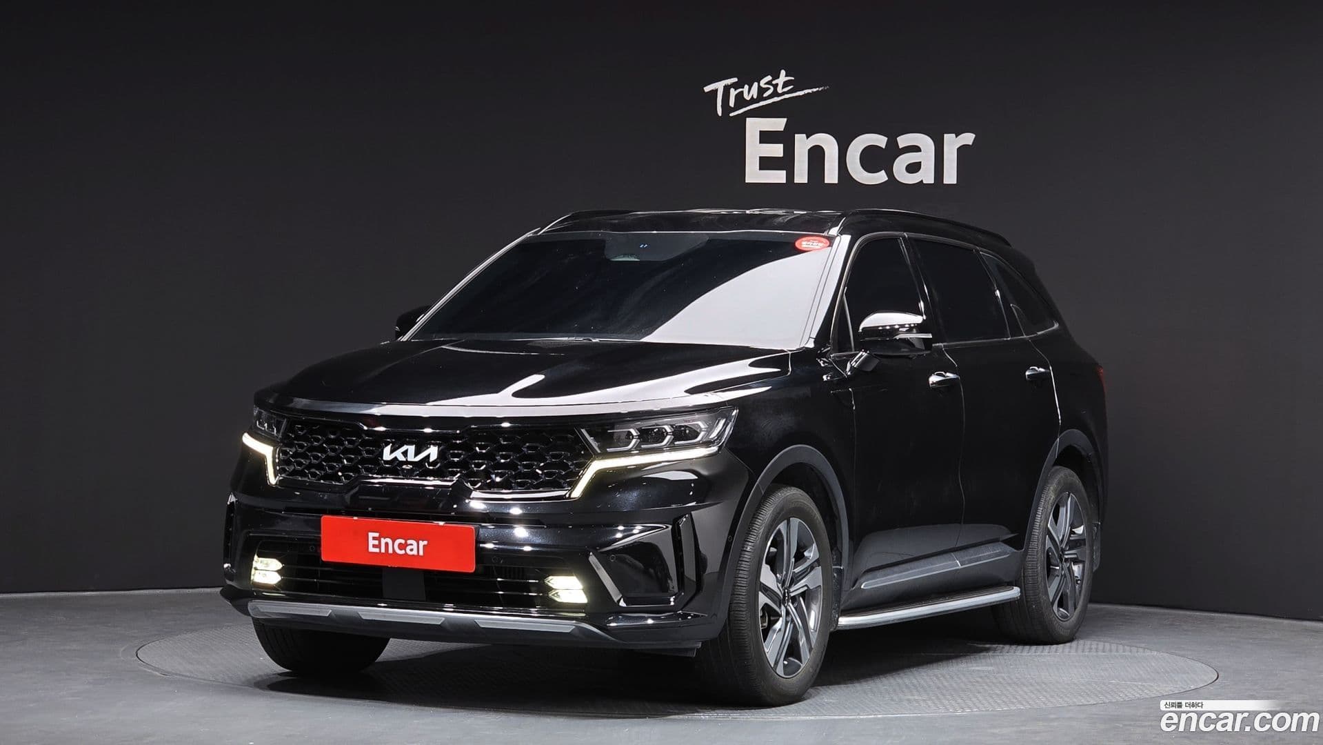 Main__Slider__Photo:Sorento Kia 2023.3-0