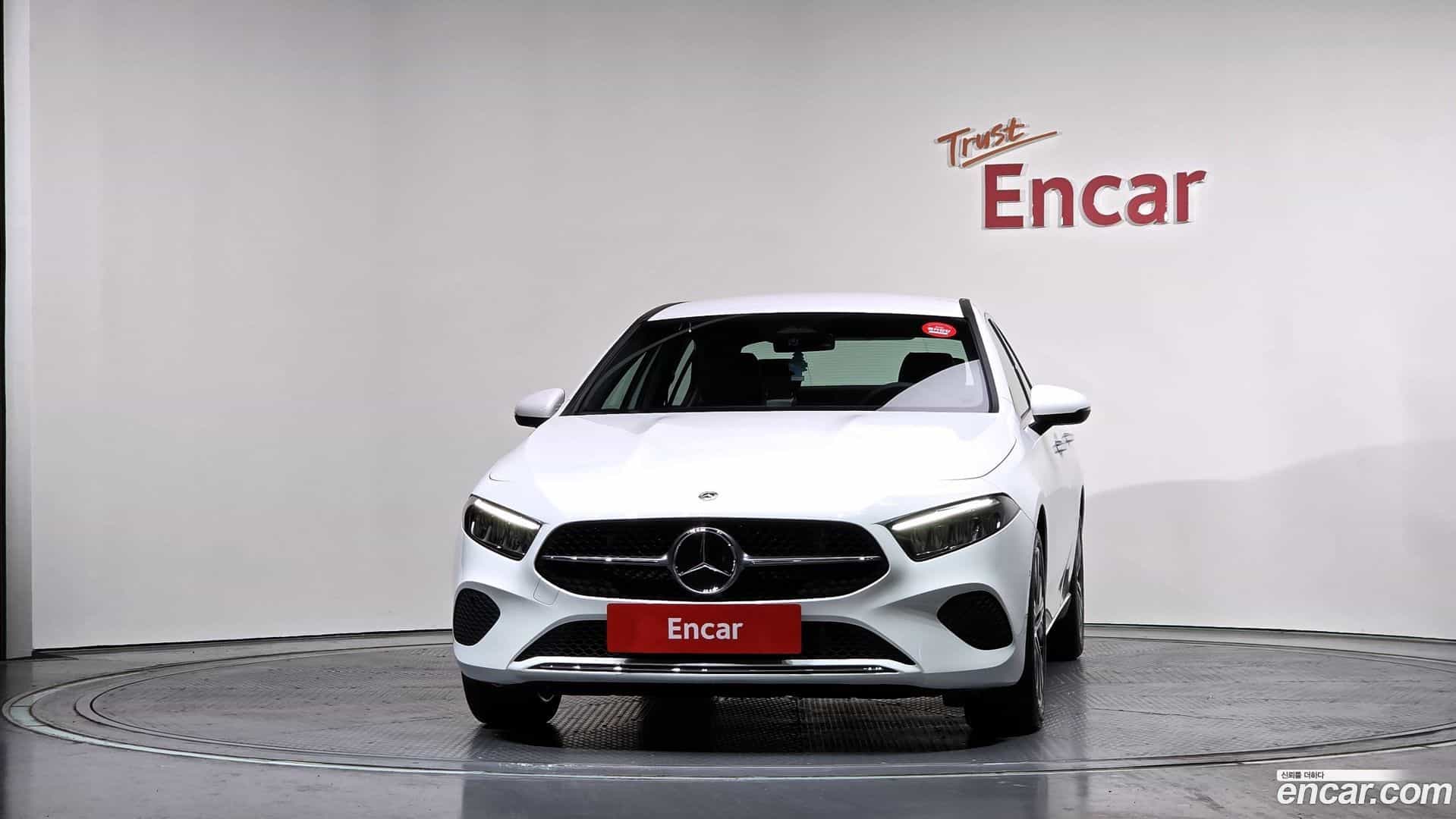 A-Class Mercedes-Benz 2025.4-OUTER-003