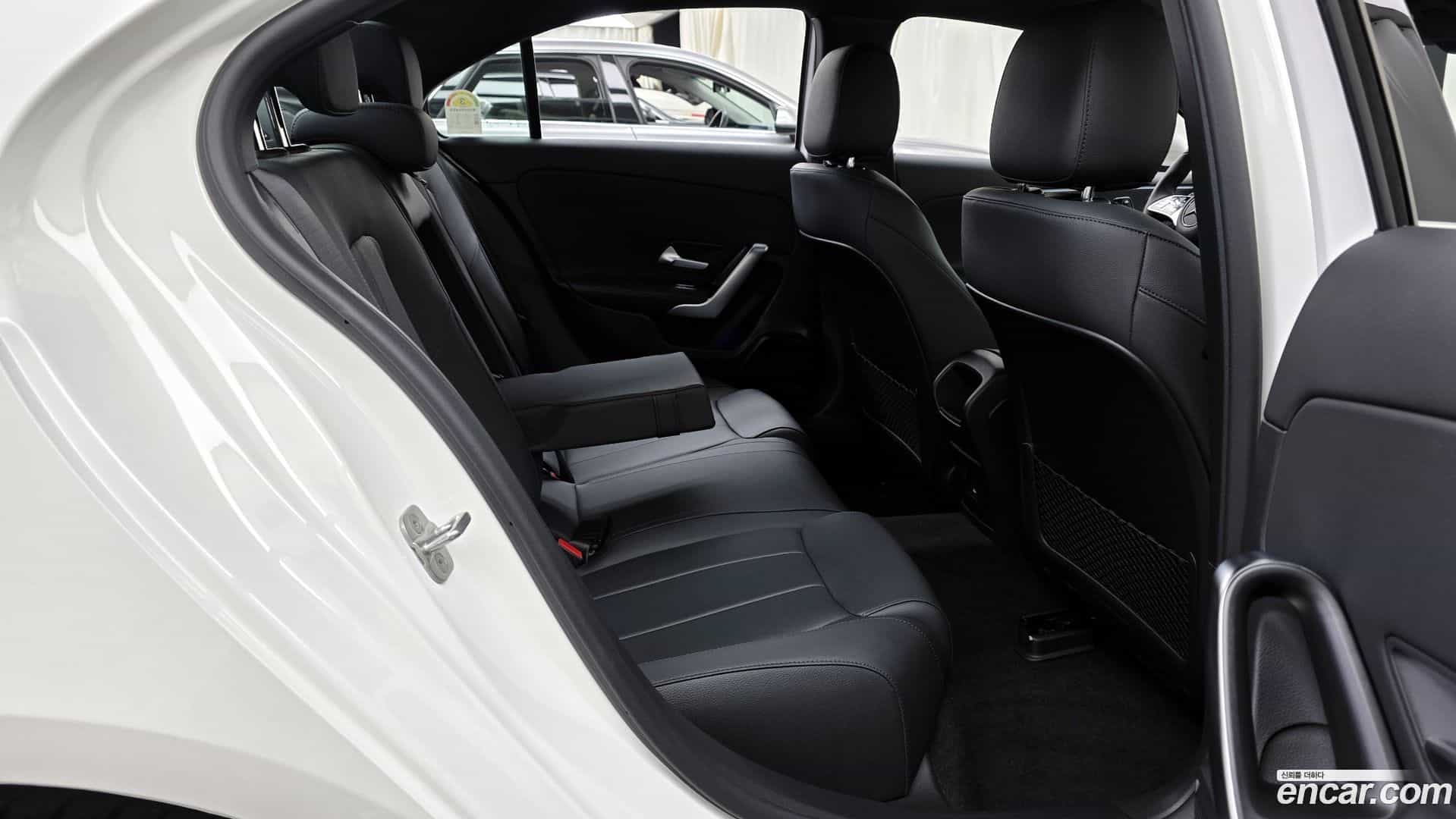 A-Class Mercedes-Benz 2025.4-OPTION-016