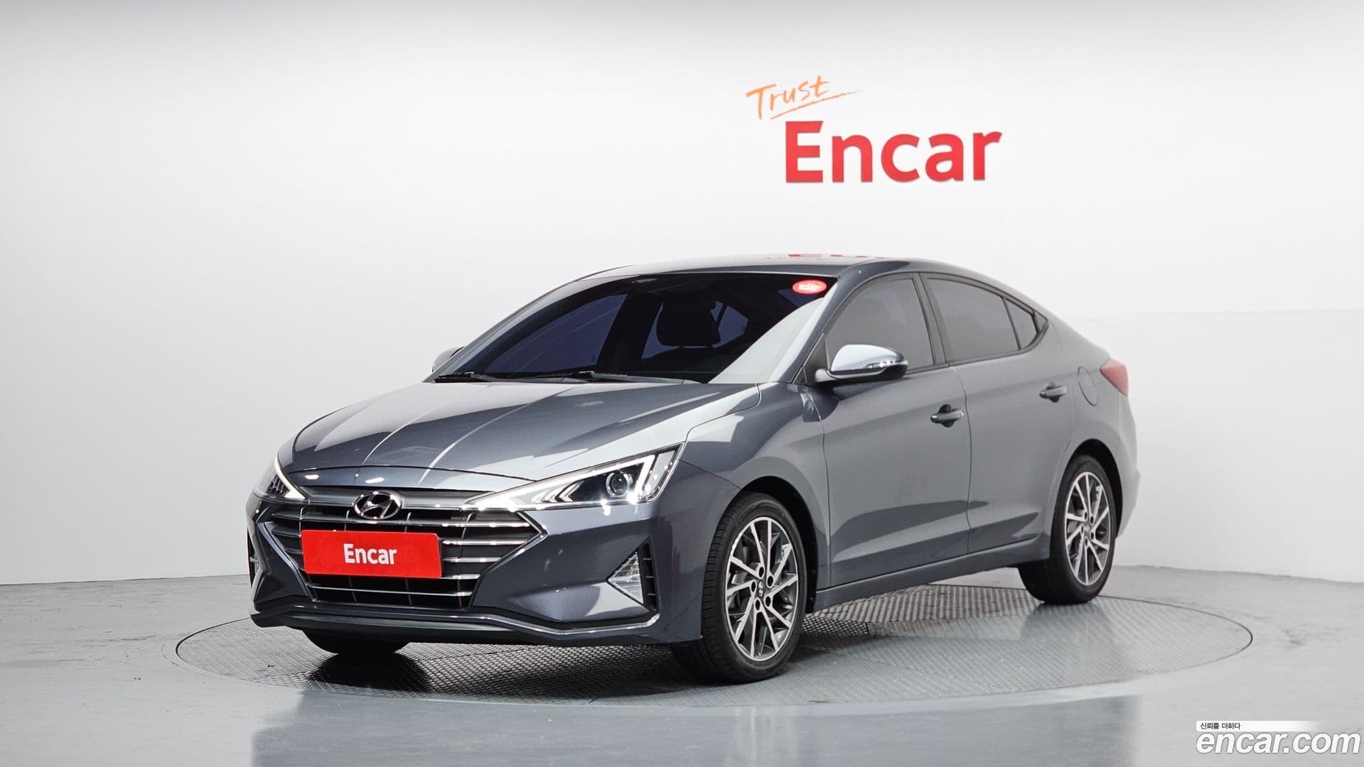 Main__Slider__Photo:AVANTE Hyundai 2019.9-0