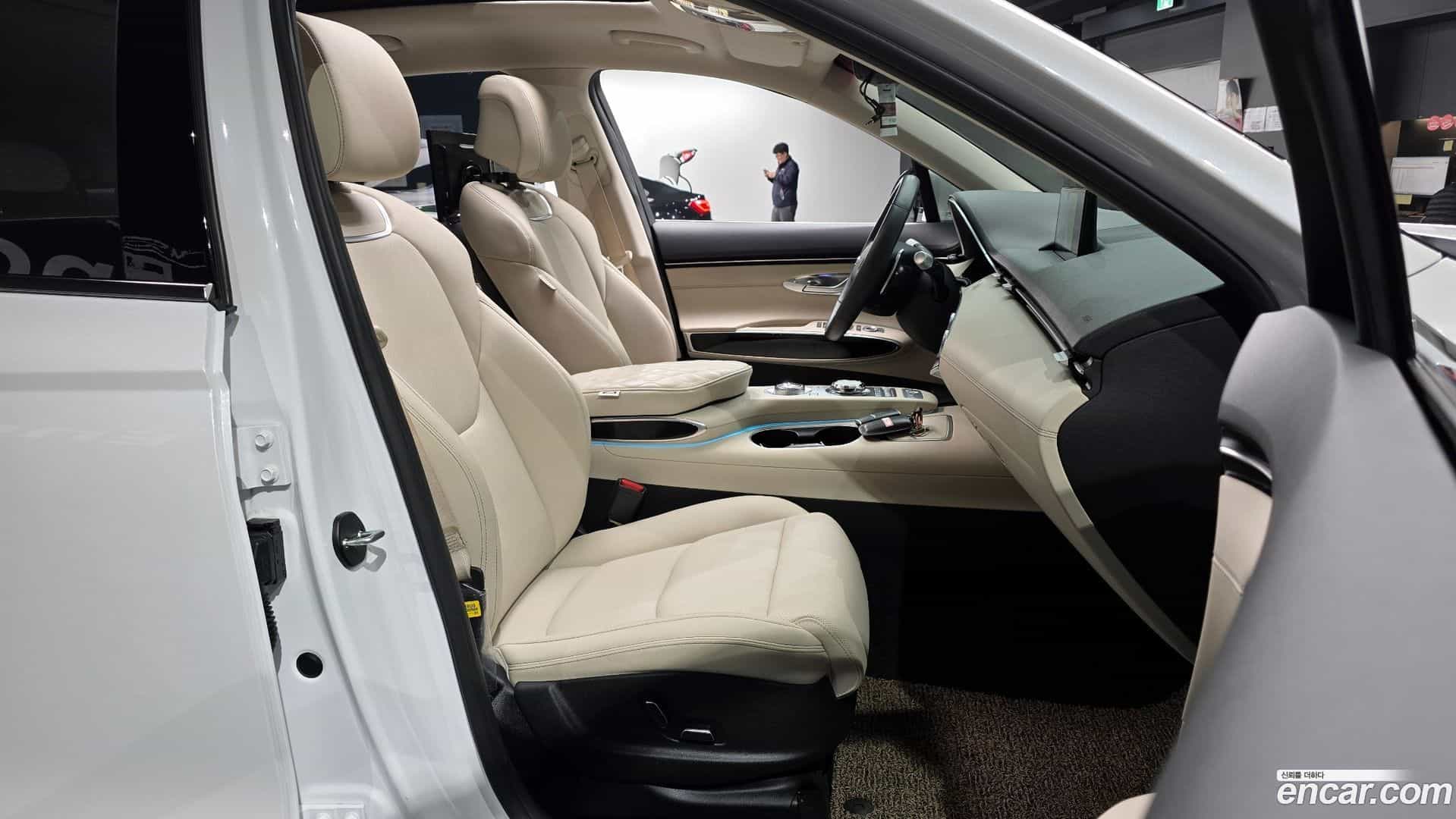 GV70 Genesis 2023.8-INNER-010