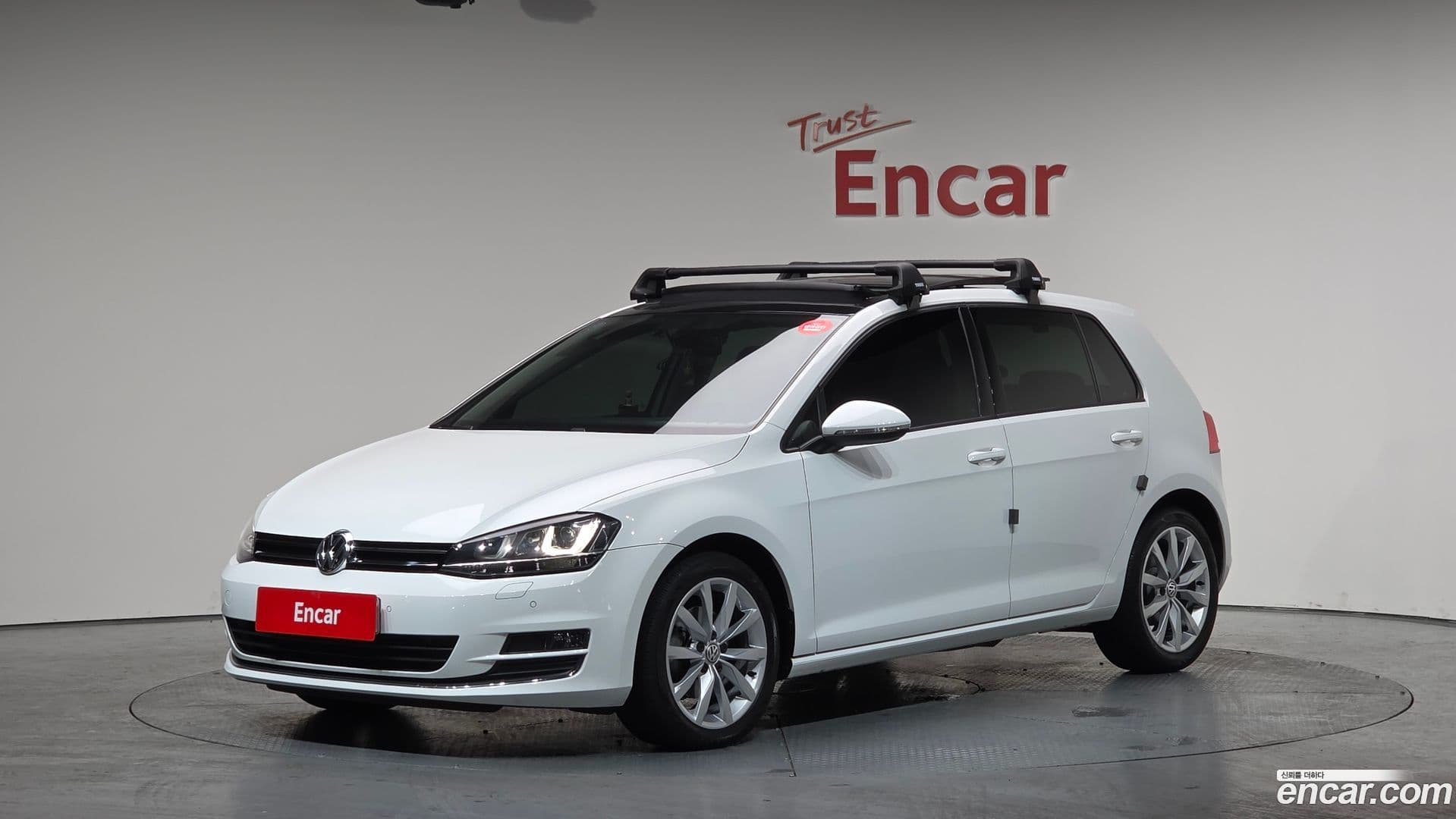 Main__Slider__Photo:Golf Volkswagen 2016.2-0