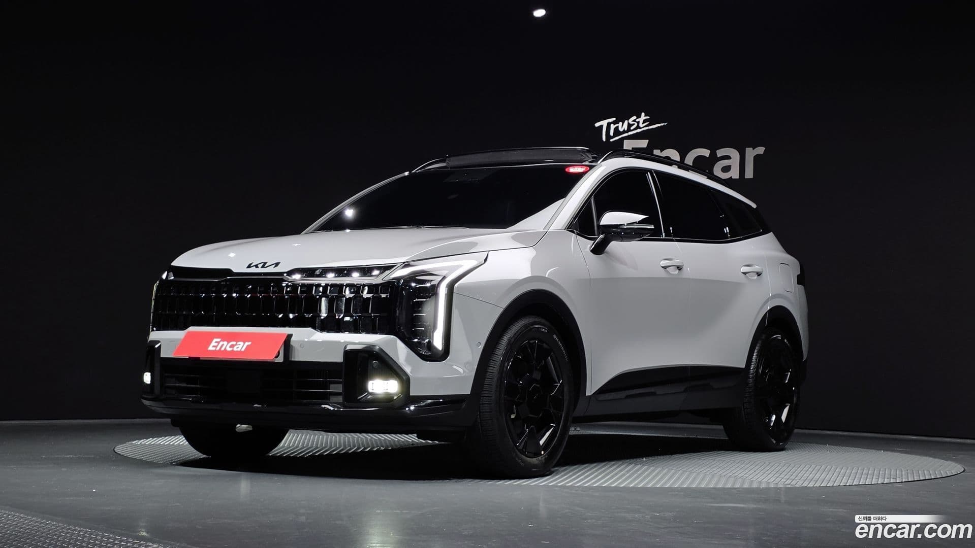 Main__Slider__Photo:Sportage Kia 2025.0-0