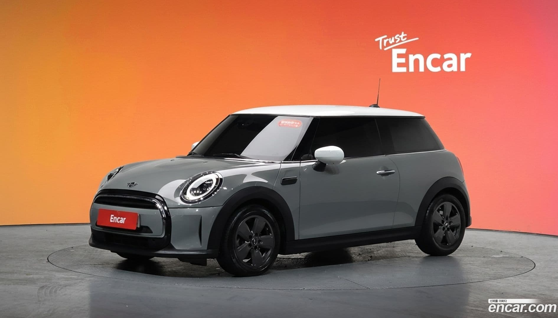 Main__Slider__Photo:Cooper Mini 2021.7-0