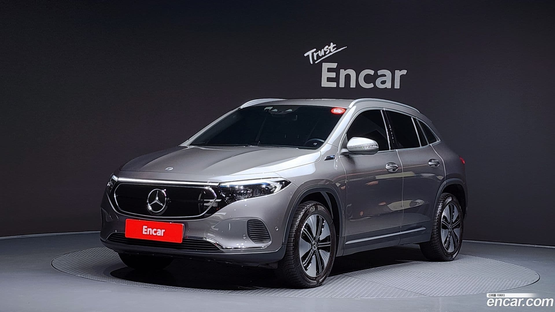 Main__Slider__Photo:EQA Mercedes-Benz 2021.6-0