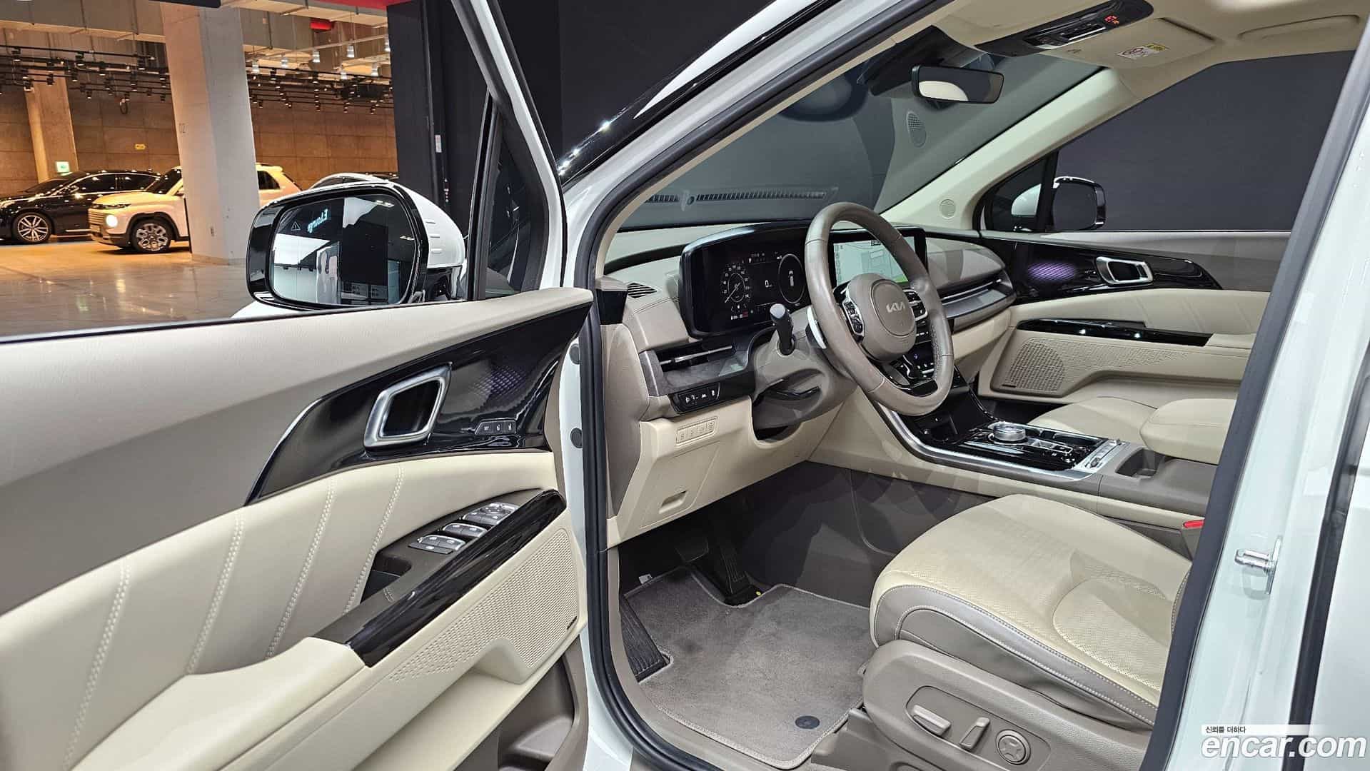Canival Kia 2021.8-OPTION-015