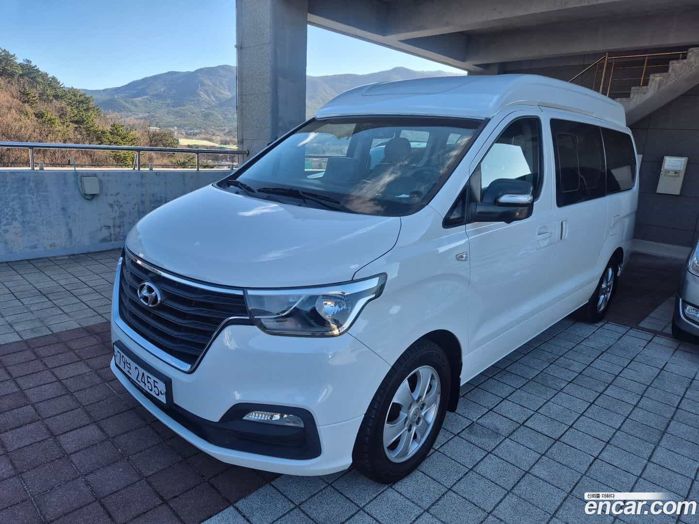 Starex Hyundai 2018.5-OUTER-002